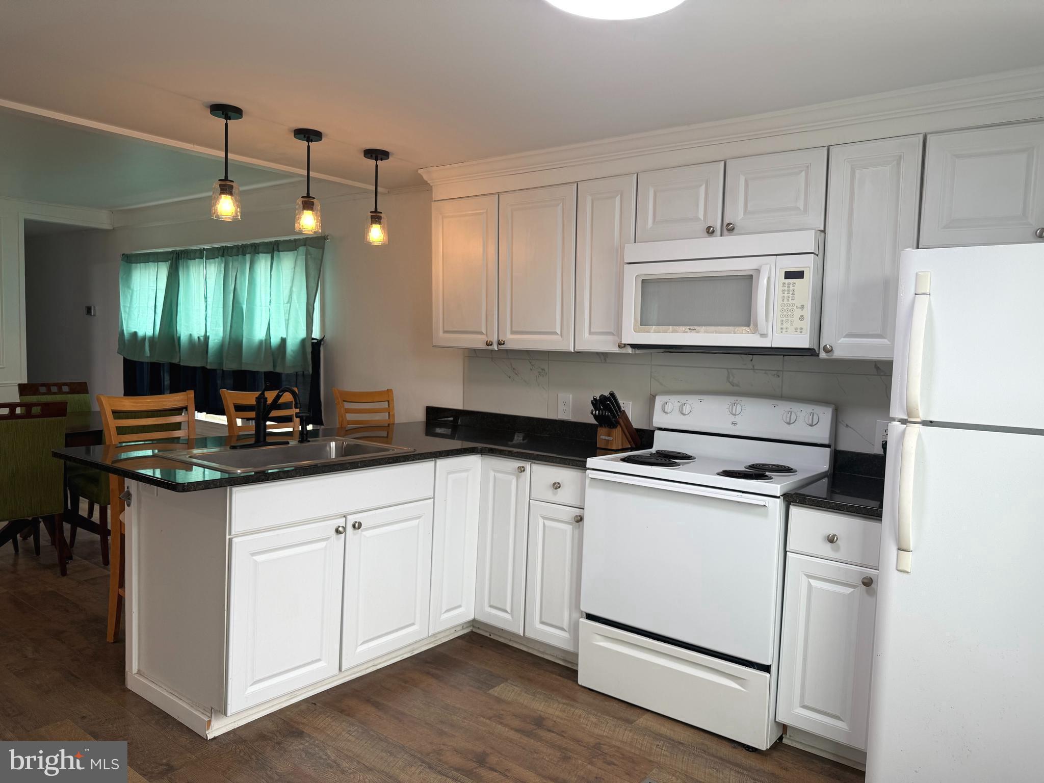 LOVE CREEK PARK - Residential