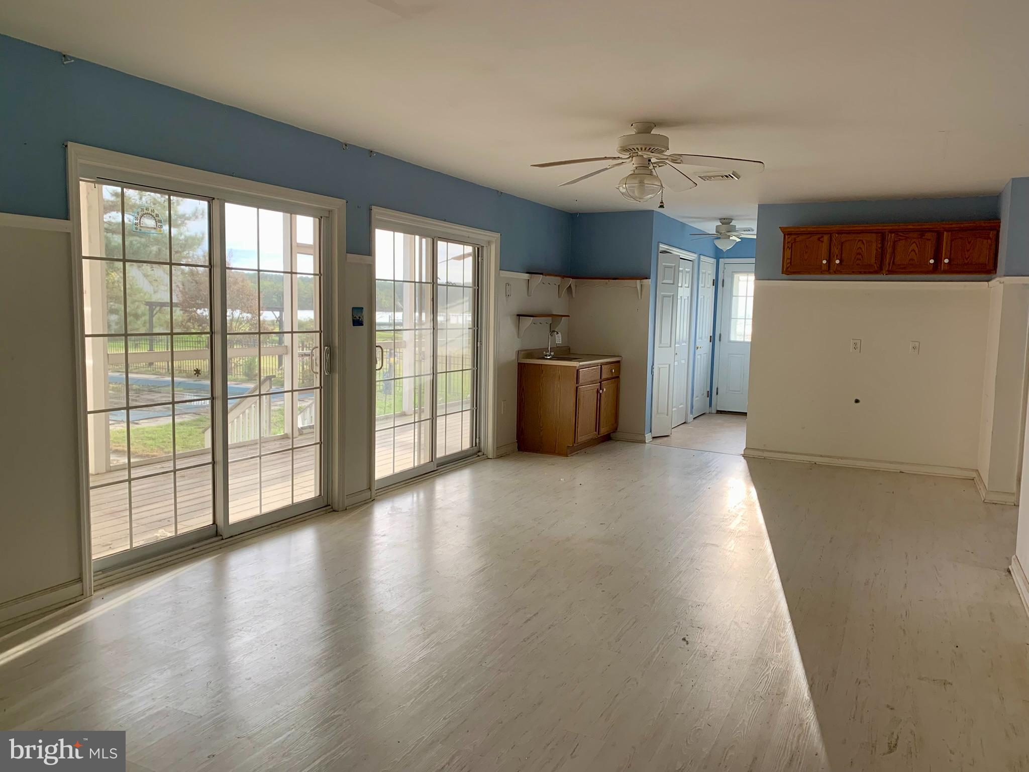 RIVERTON - Residential