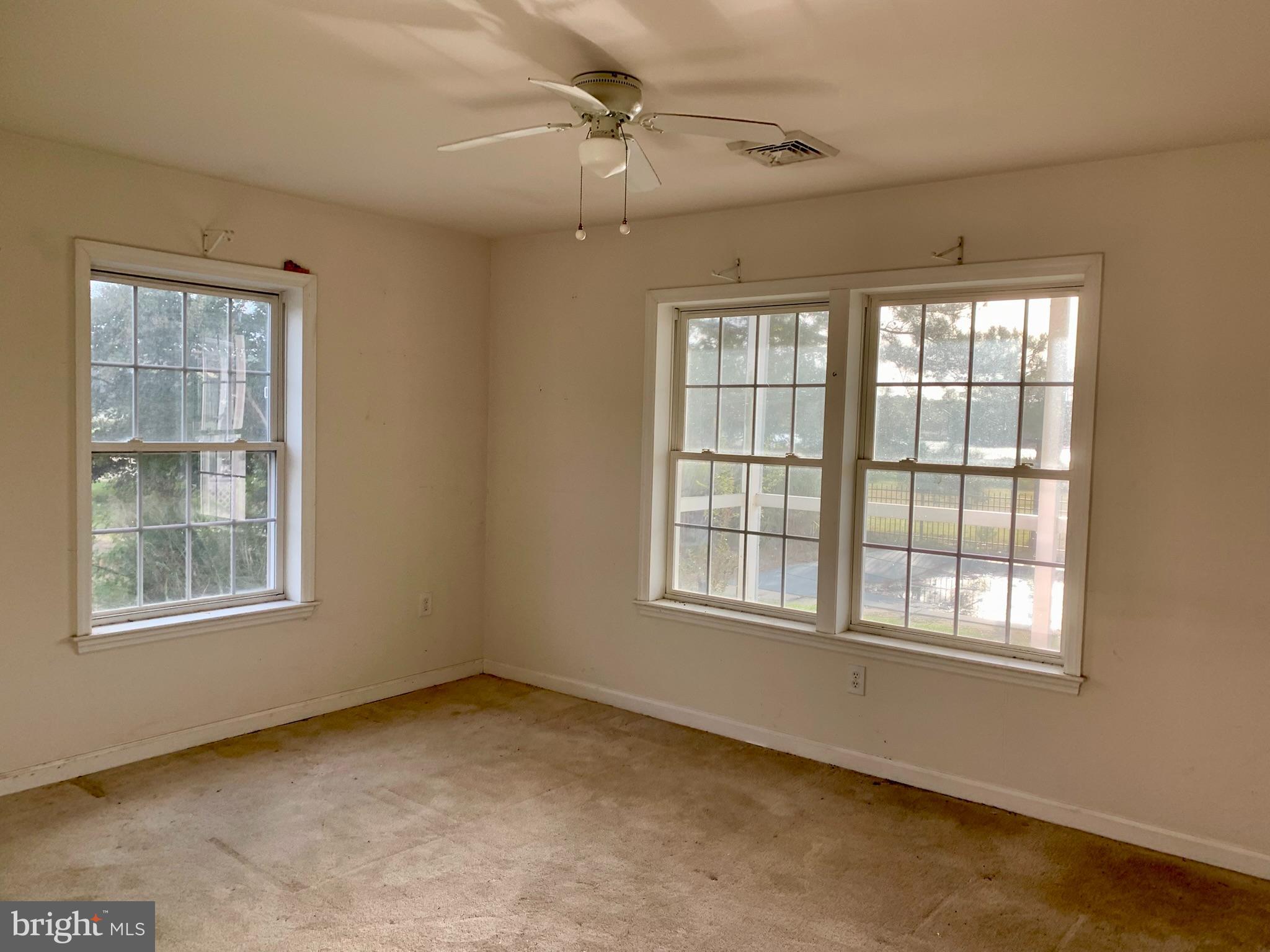 RIVERTON - Residential