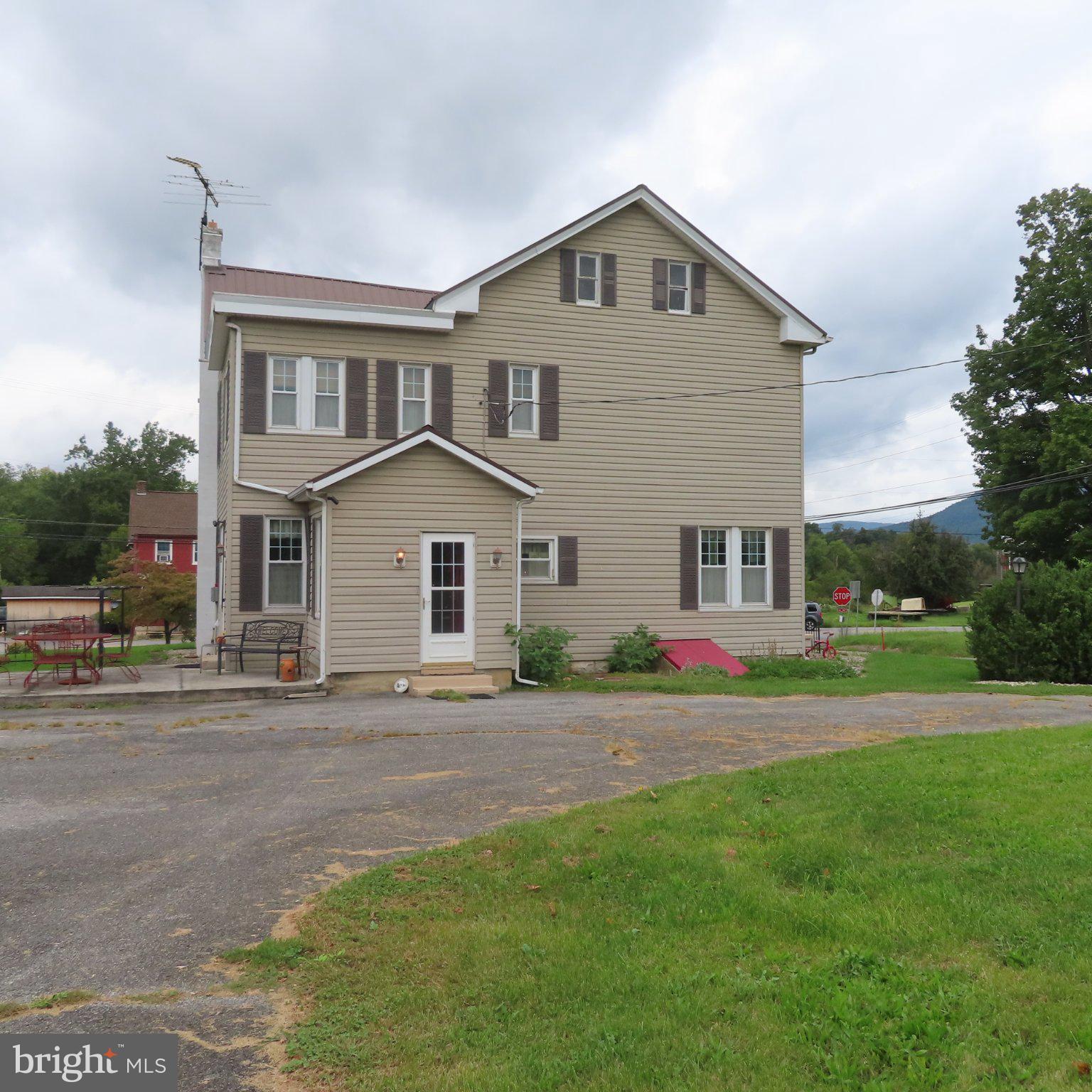 3559 LEMAR ROAD