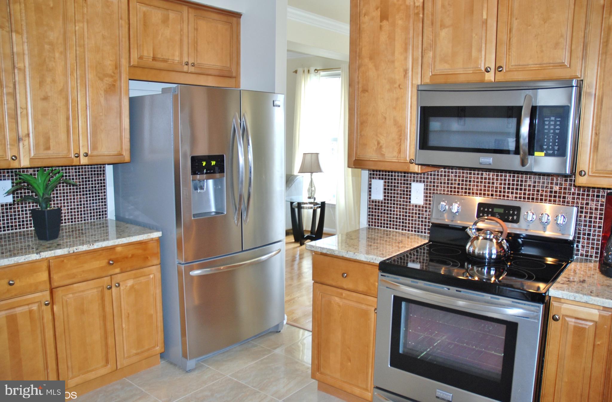 ELLICOTT WOODS - Residential Lease