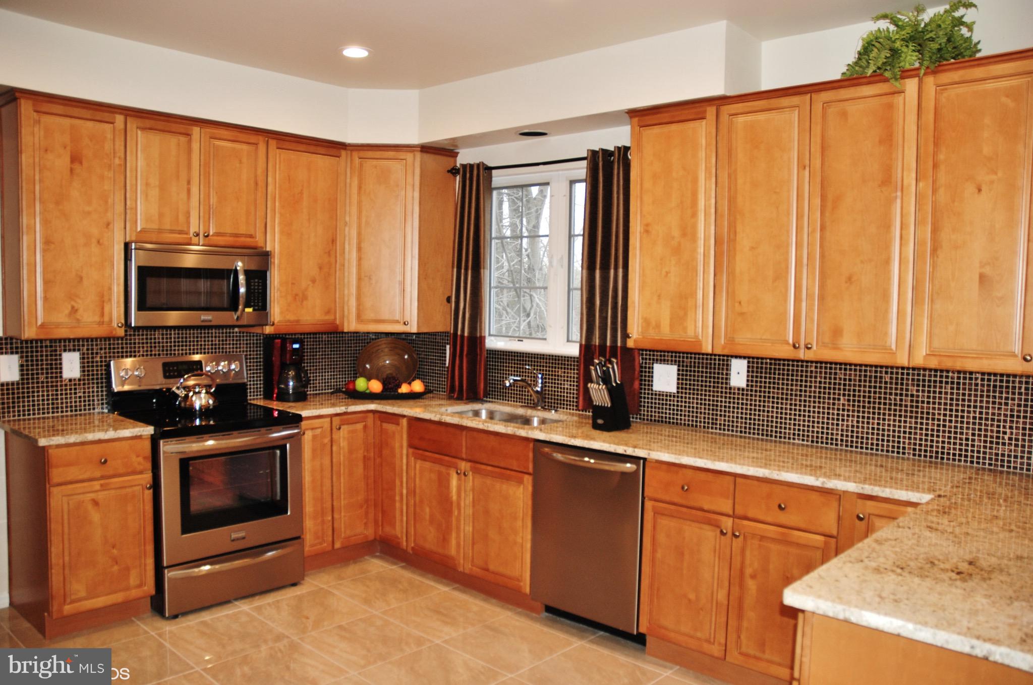 ELLICOTT WOODS - Residential Lease