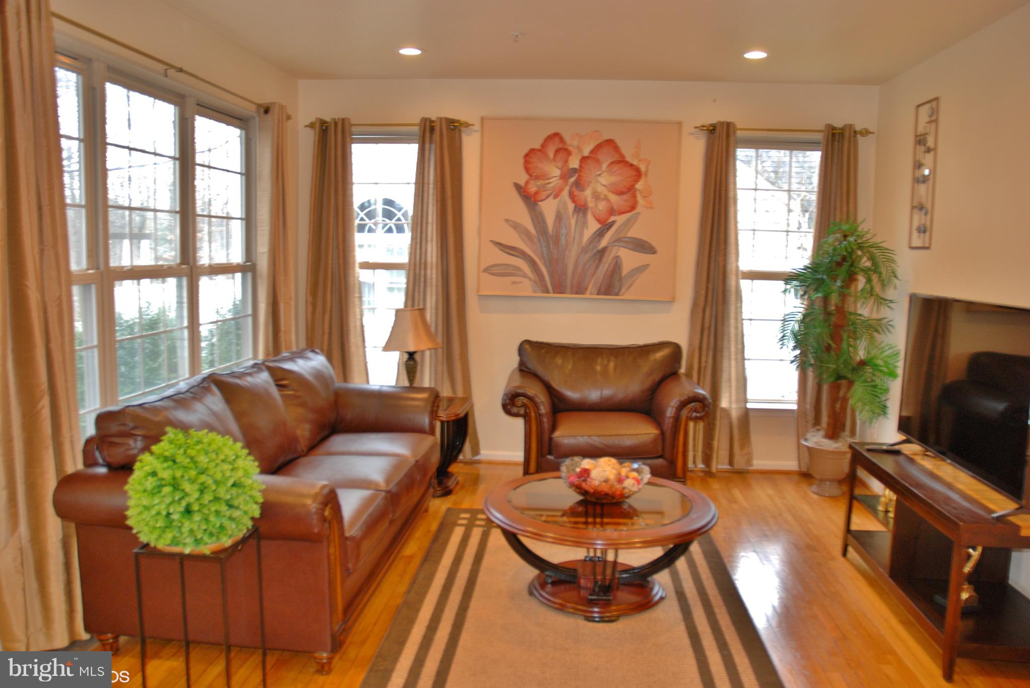 ELLICOTT WOODS - Residential Lease