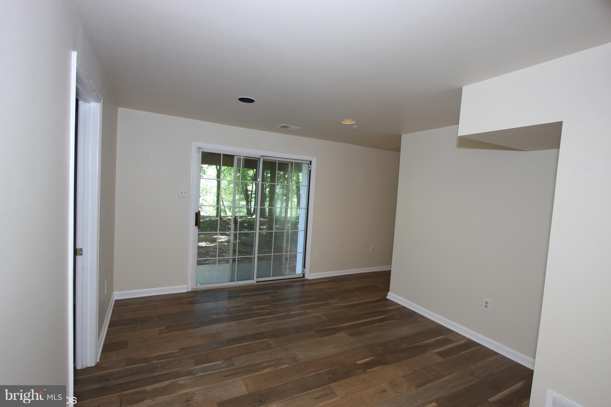 ELLICOTT WOODS - Residential Lease