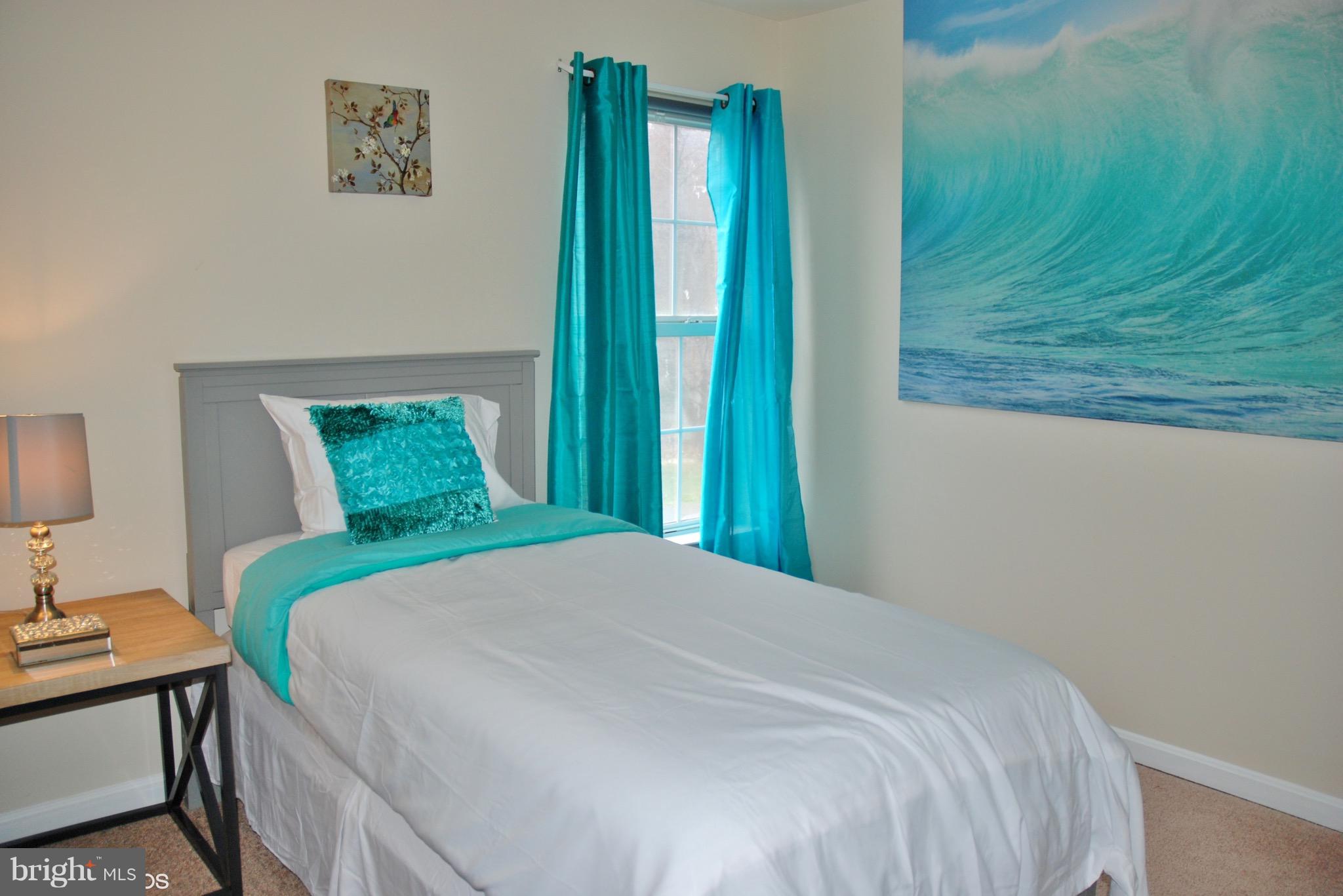 ELLICOTT WOODS - Residential Lease