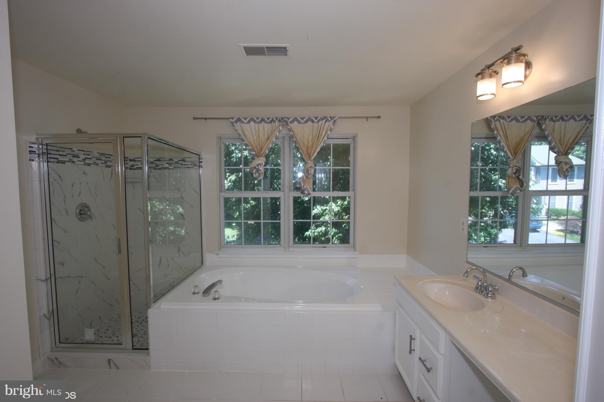 ELLICOTT WOODS - Residential Lease