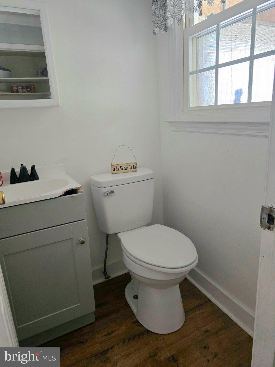 ROLLING MEADOWS - Residential