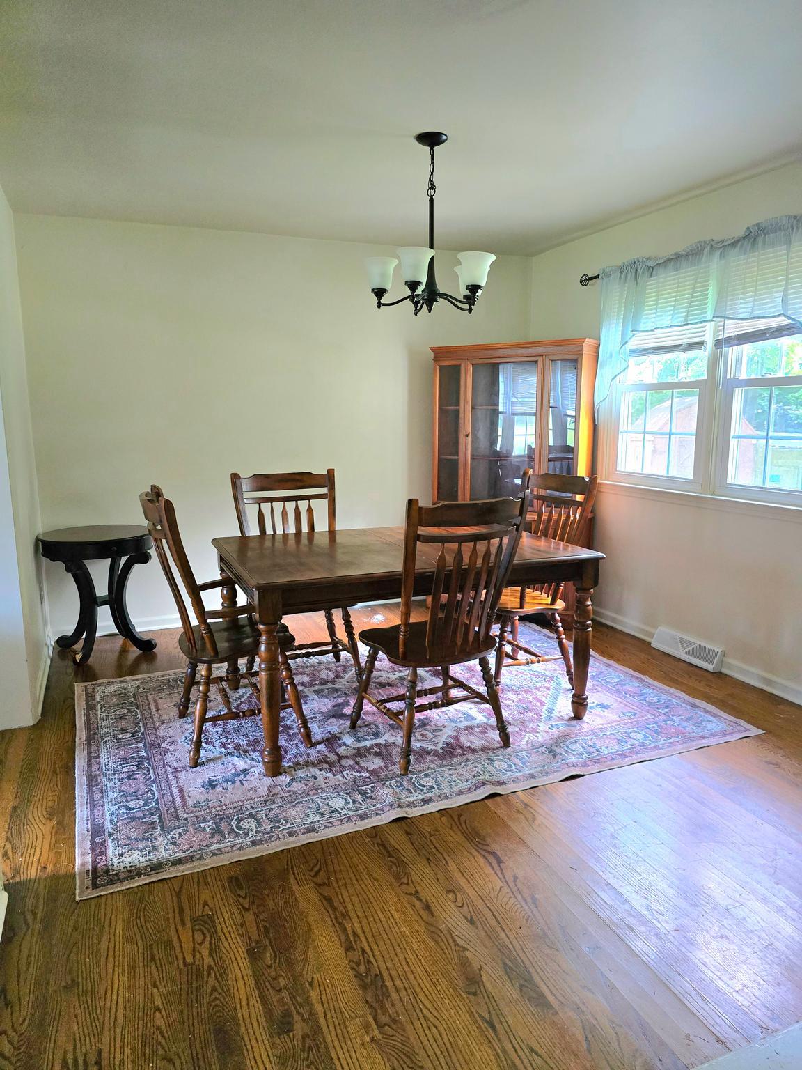 ROLLING MEADOWS - Residential