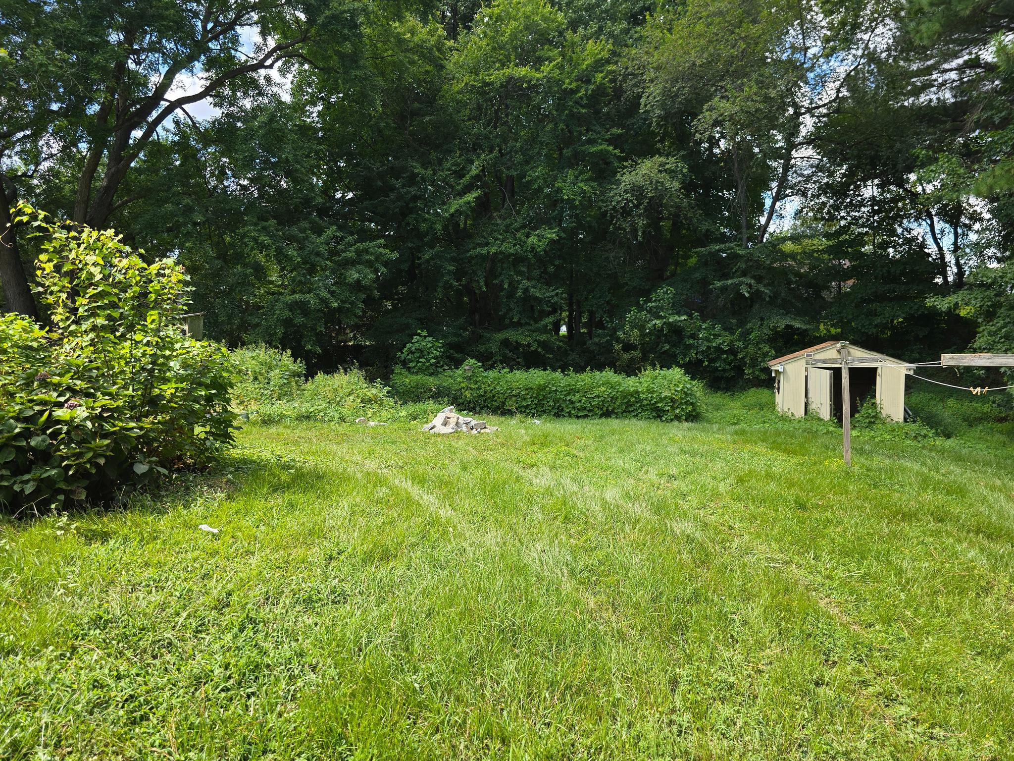 ROLLING MEADOWS - Residential