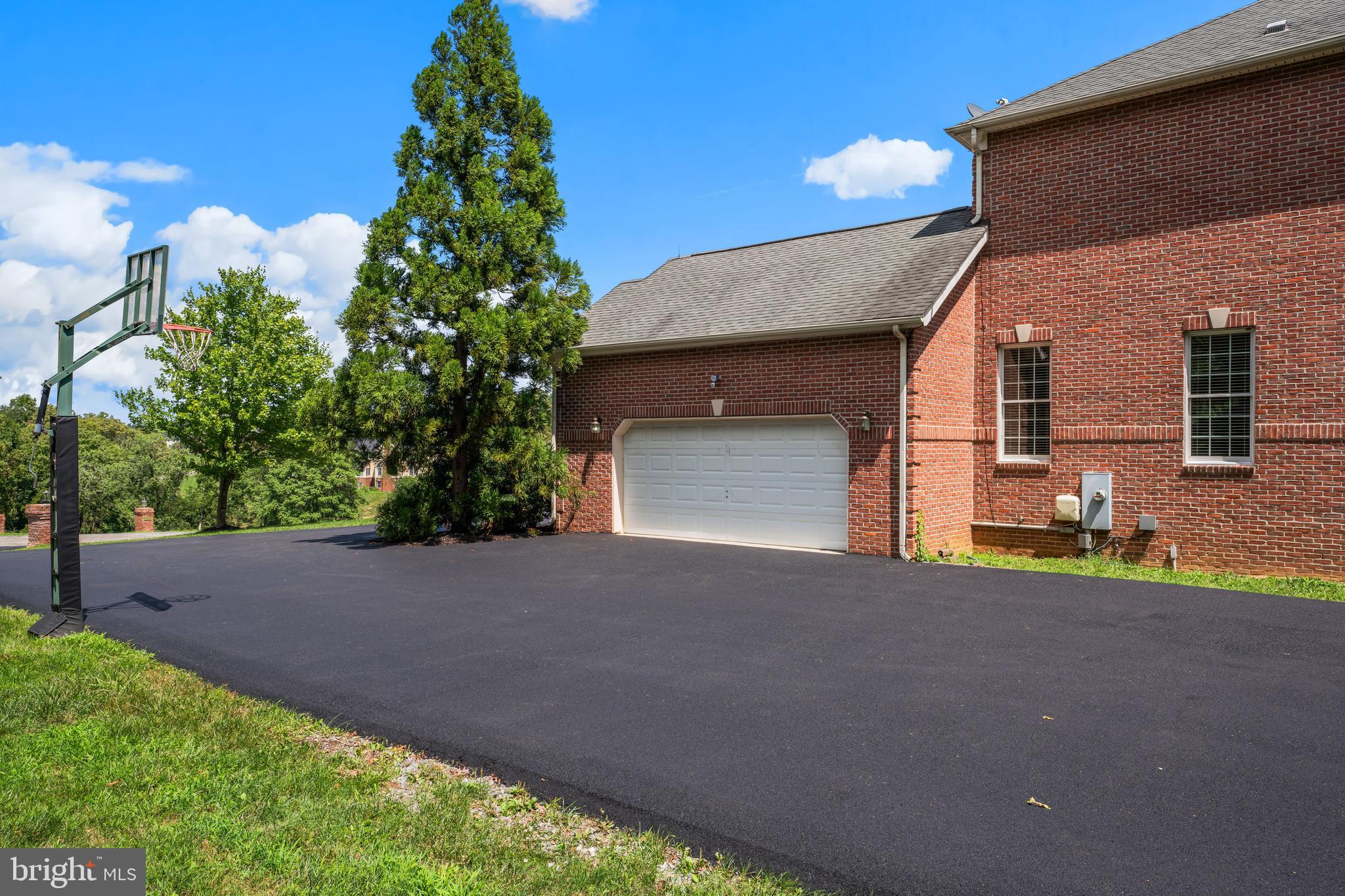 SHENSTONE - Residential