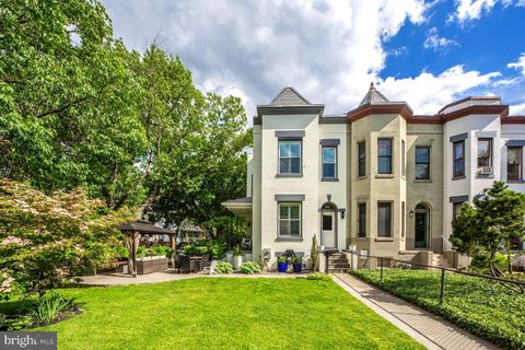 1387 NORTH CAROLINA AVENUE NE WASHINGTON DC 20002