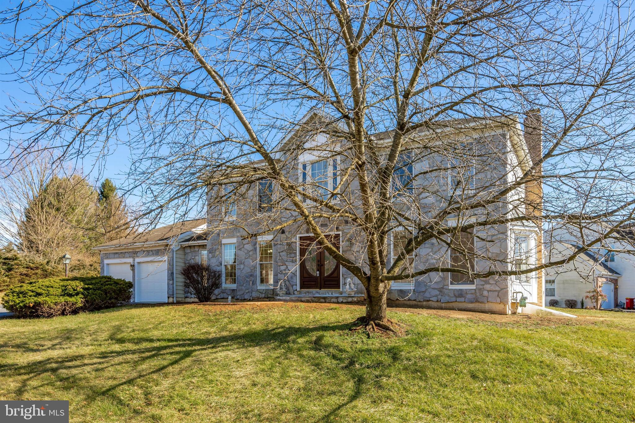 FOXLEIGH MEADOWS - Residential Lease