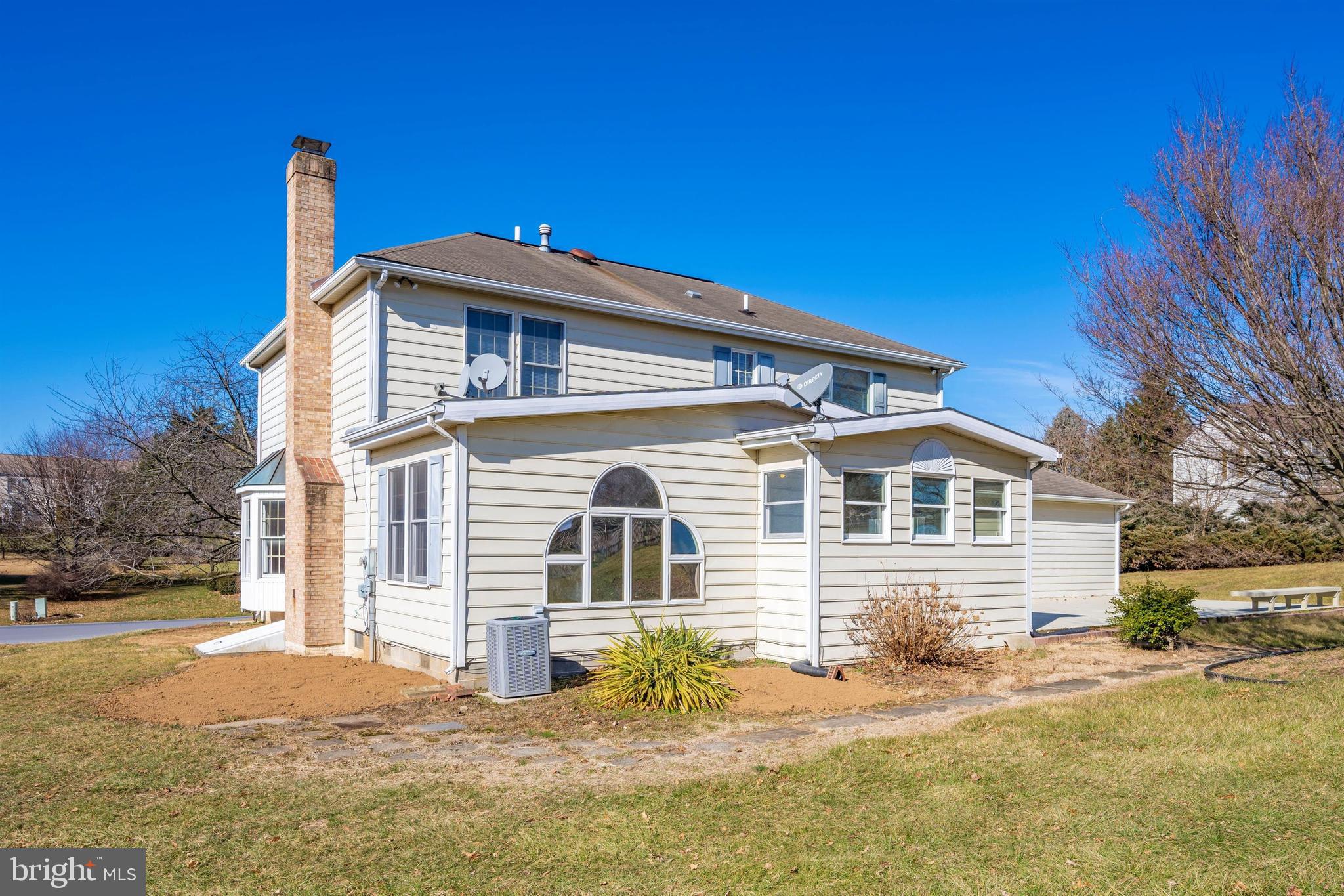 FOXLEIGH MEADOWS - Residential Lease