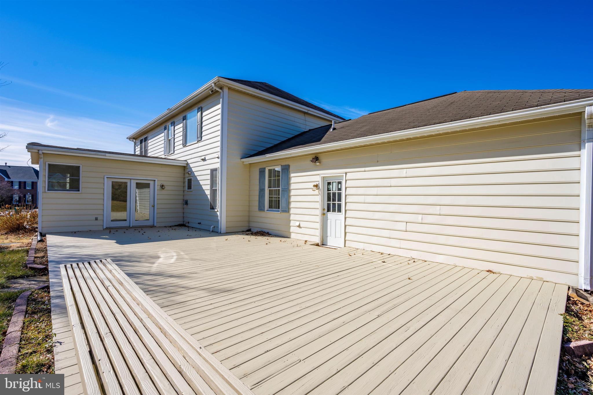 FOXLEIGH MEADOWS - Residential Lease