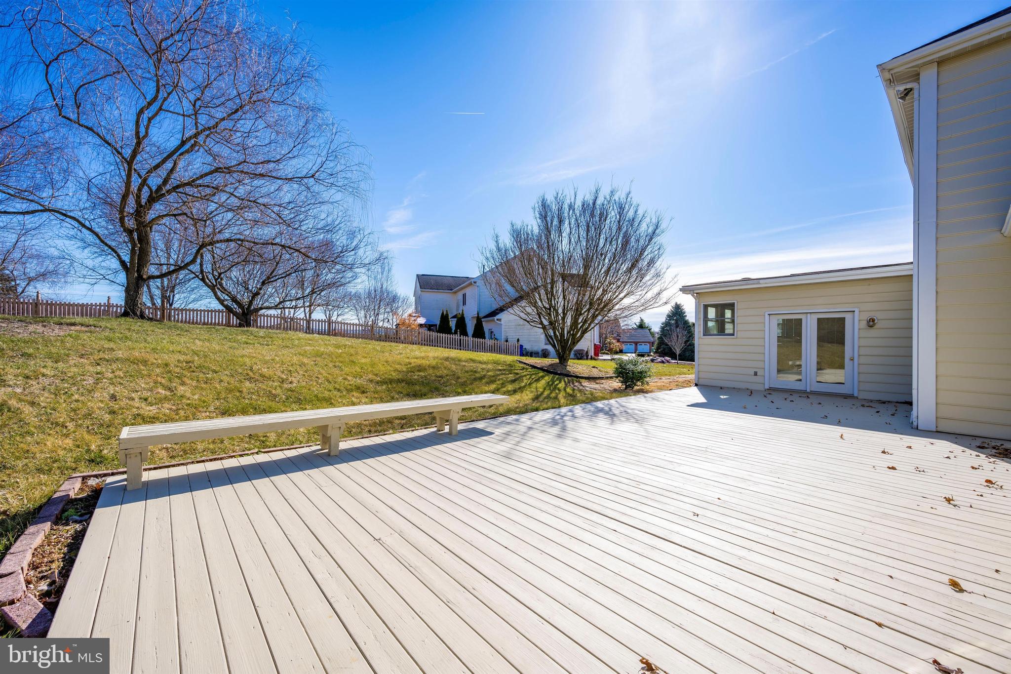 FOXLEIGH MEADOWS - Residential Lease