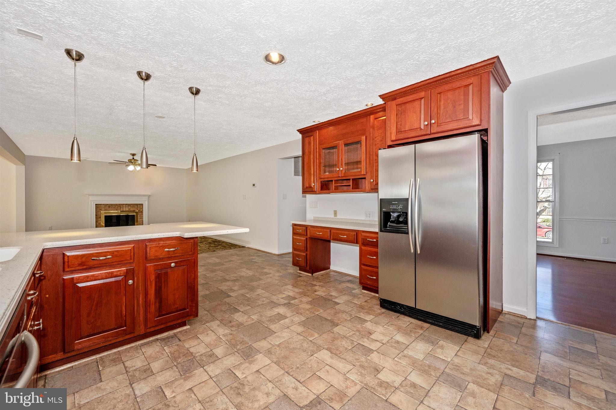 FOXLEIGH MEADOWS - Residential Lease