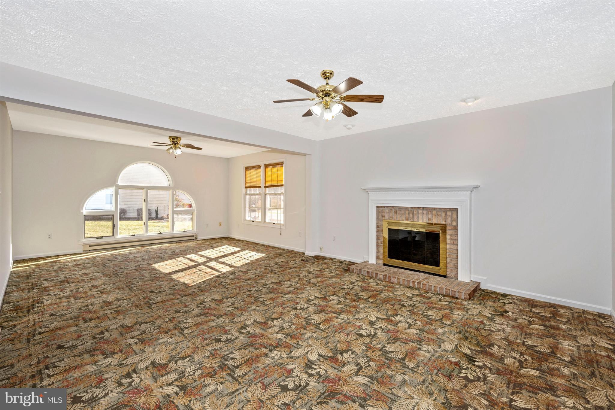 FOXLEIGH MEADOWS - Residential Lease