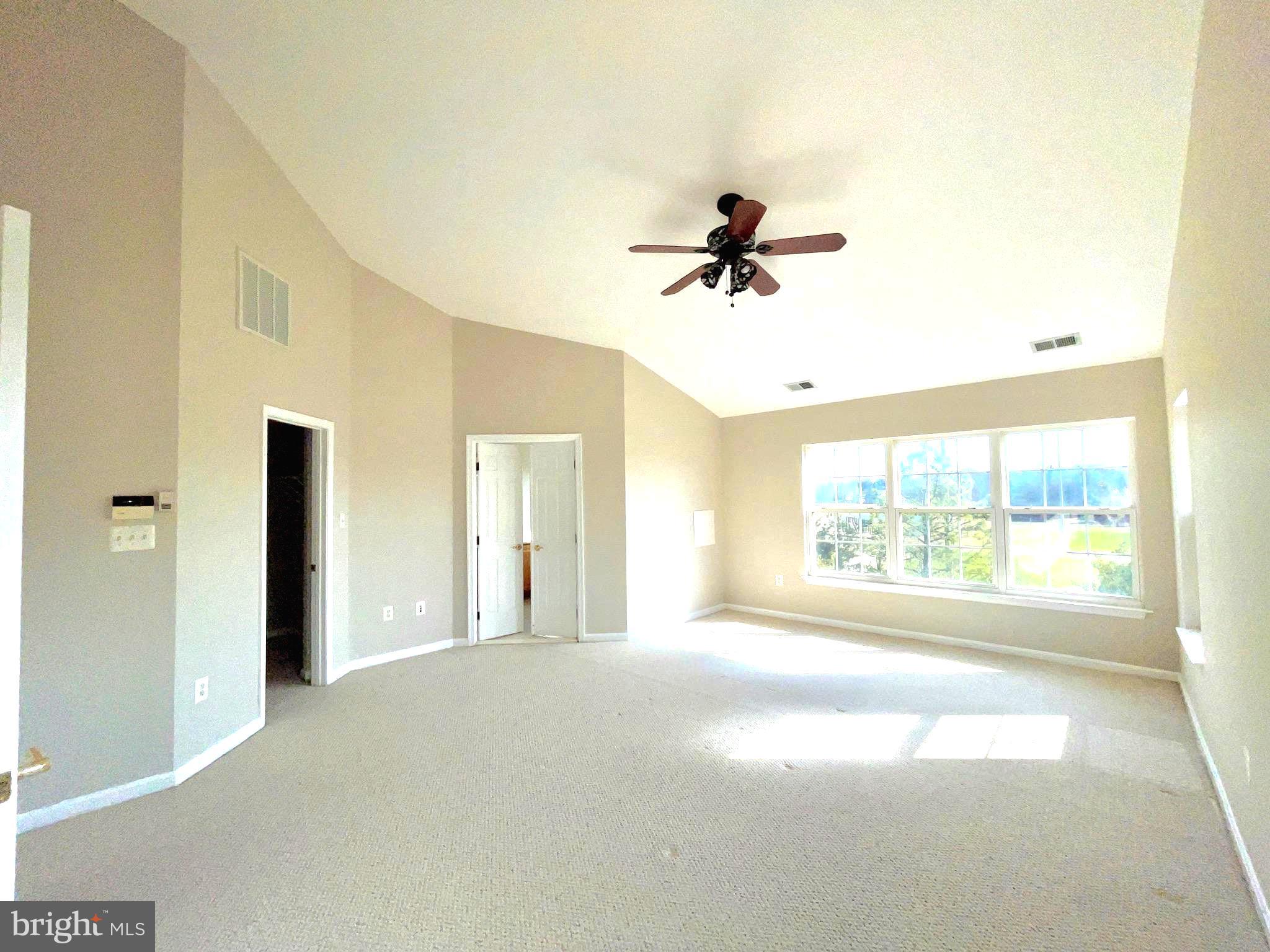 TOWNES OF MANCHESTER WOODS - Residential