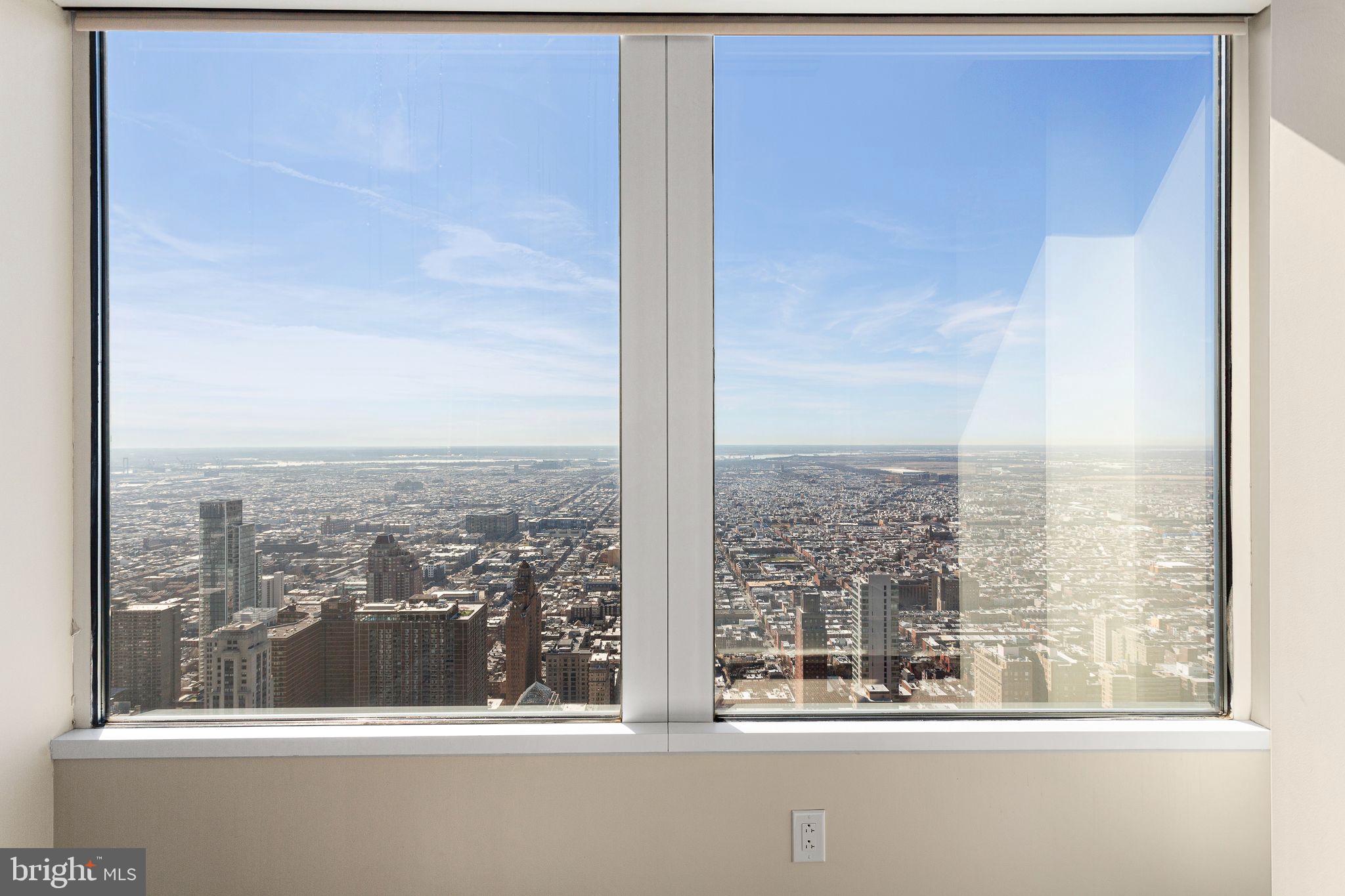 CENTER CITY - Residential