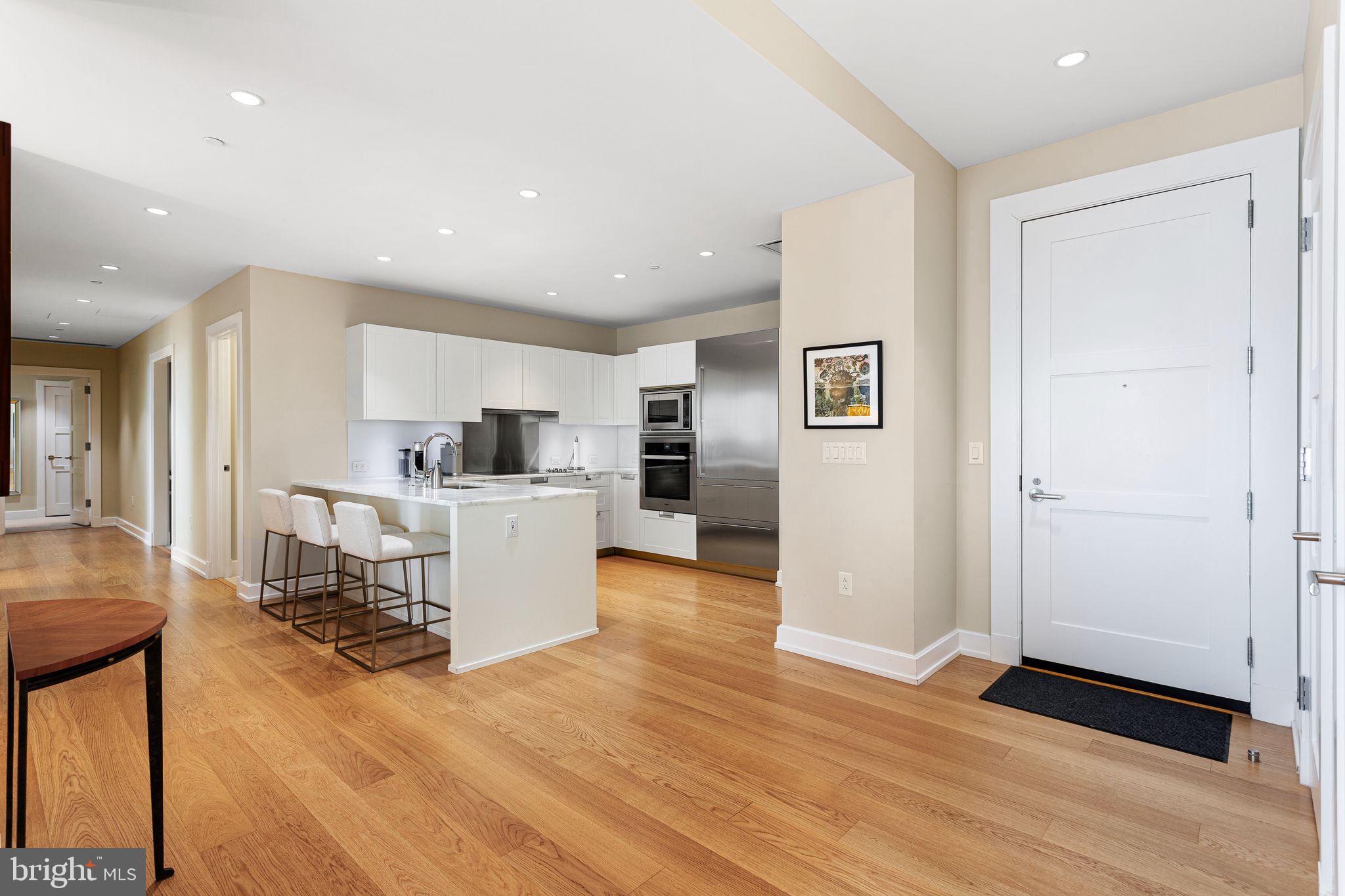 CENTER CITY - Residential