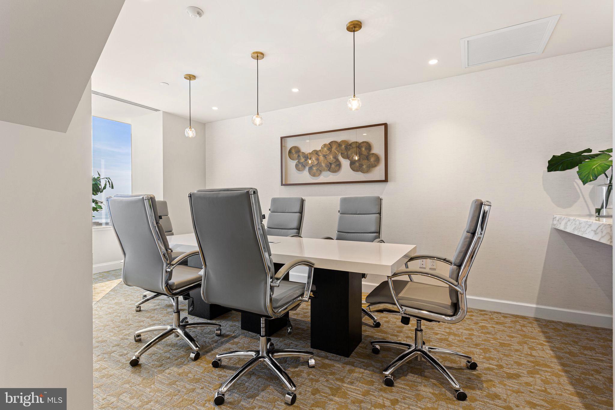 CENTER CITY - Residential