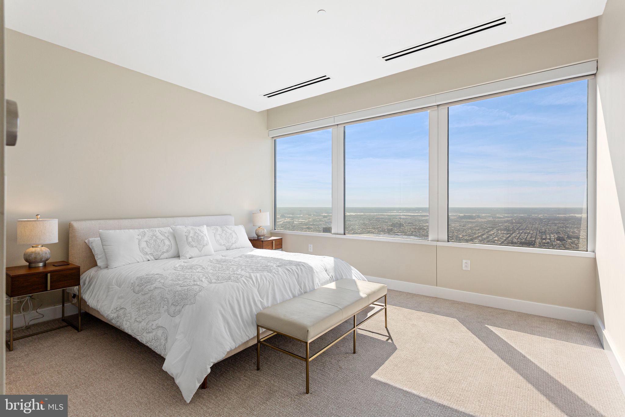 CENTER CITY - Residential