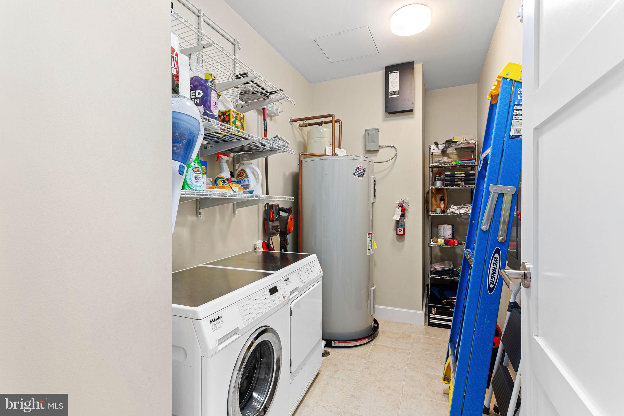 CENTER CITY - Residential