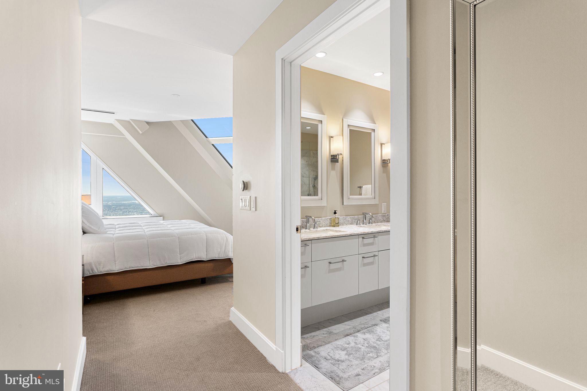 CENTER CITY - Residential