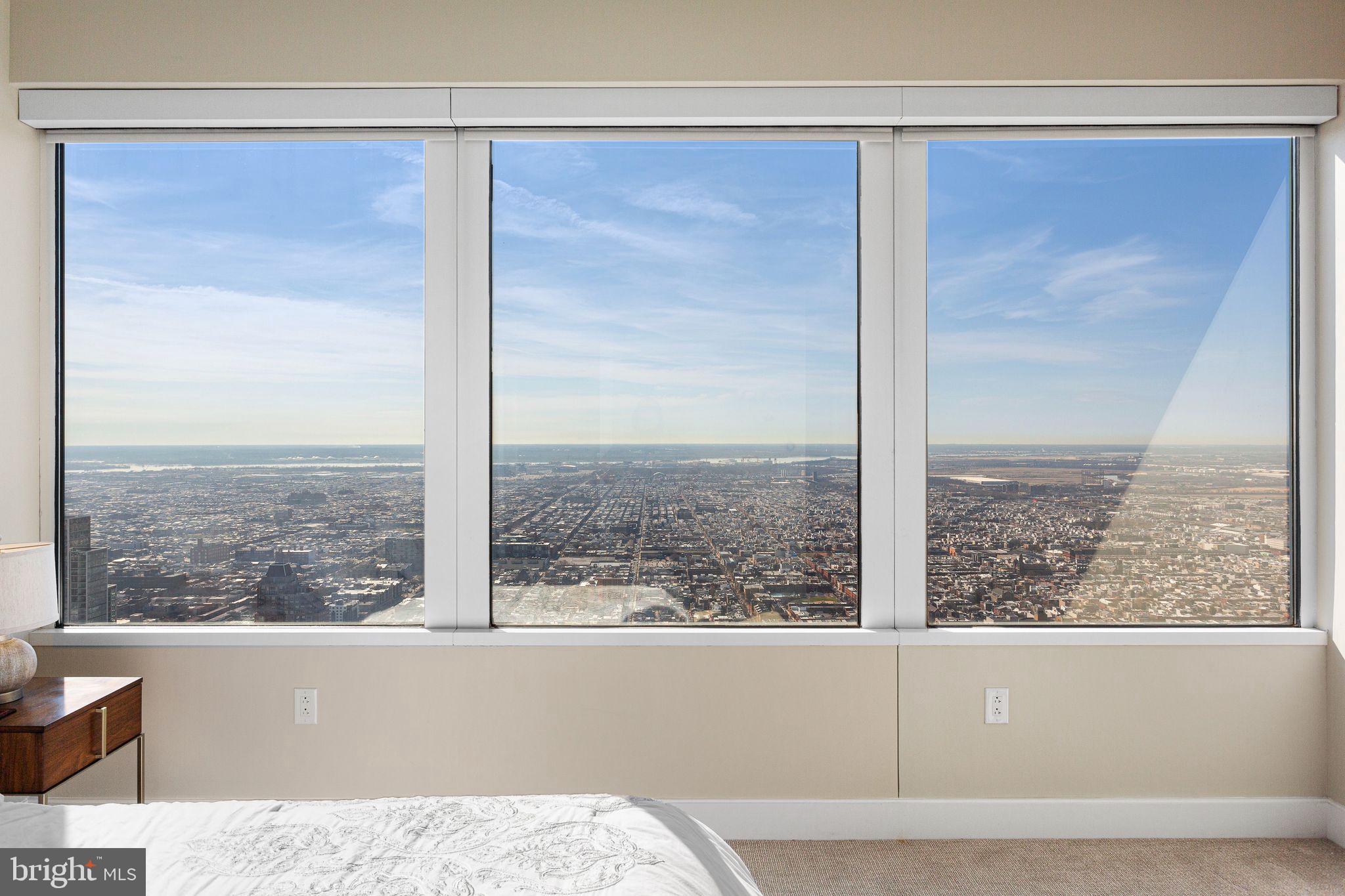 CENTER CITY - Residential