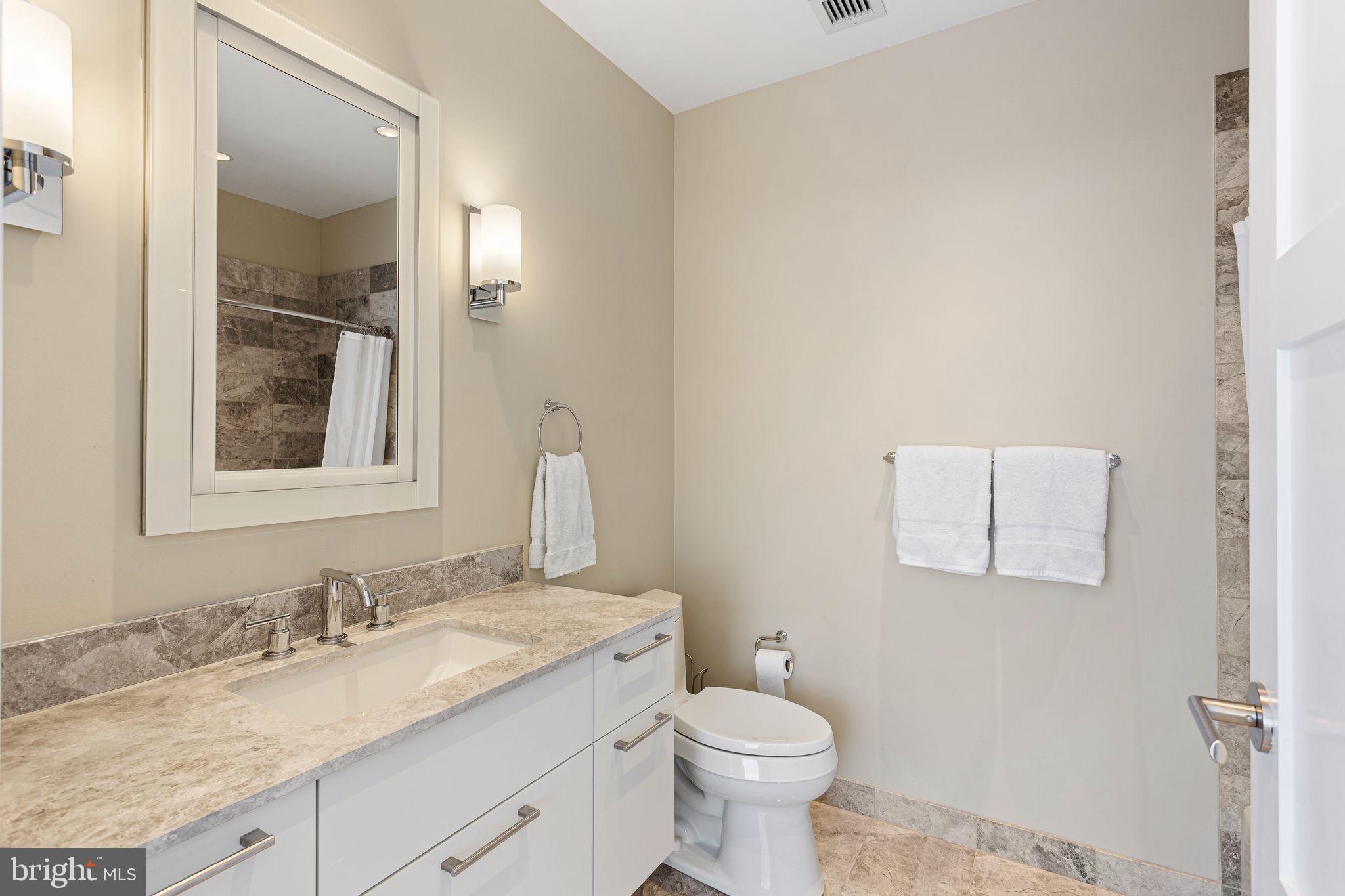 CENTER CITY - Residential