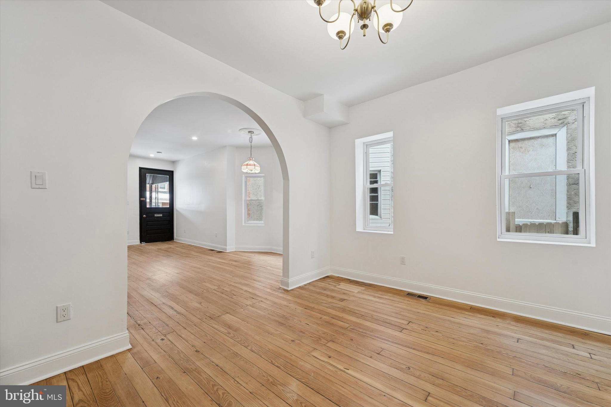 PHILADELPHIA (WEST) - Residential