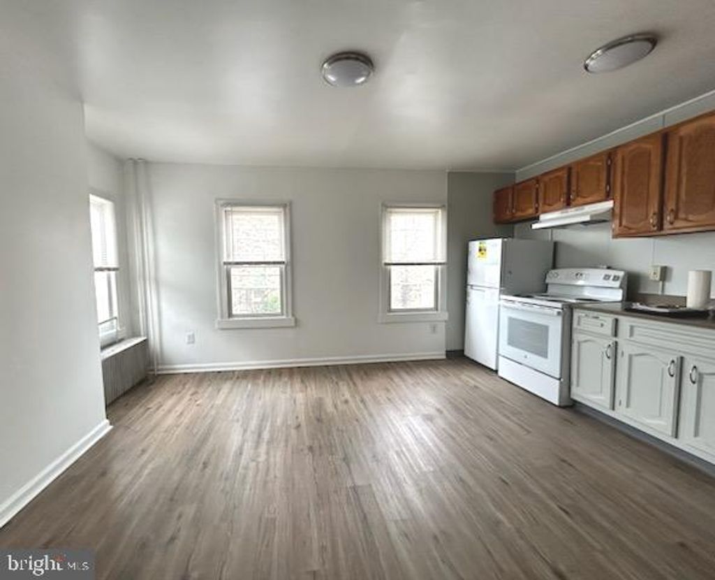 Photo of 214 Mulberry Street #3, BRISTOL, PA 19007 (MLS # PABU2107930)
