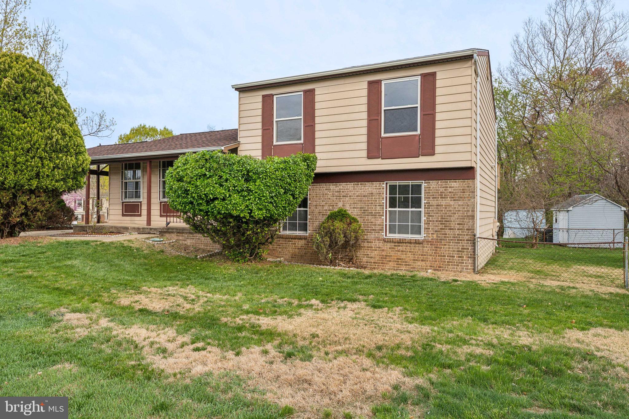 WILLOW HILLS - Residential