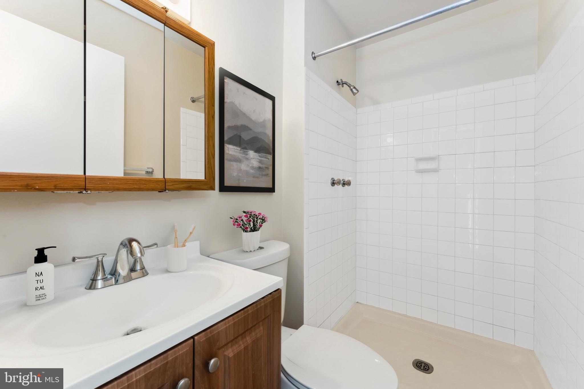 WILLOW HILLS - Residential