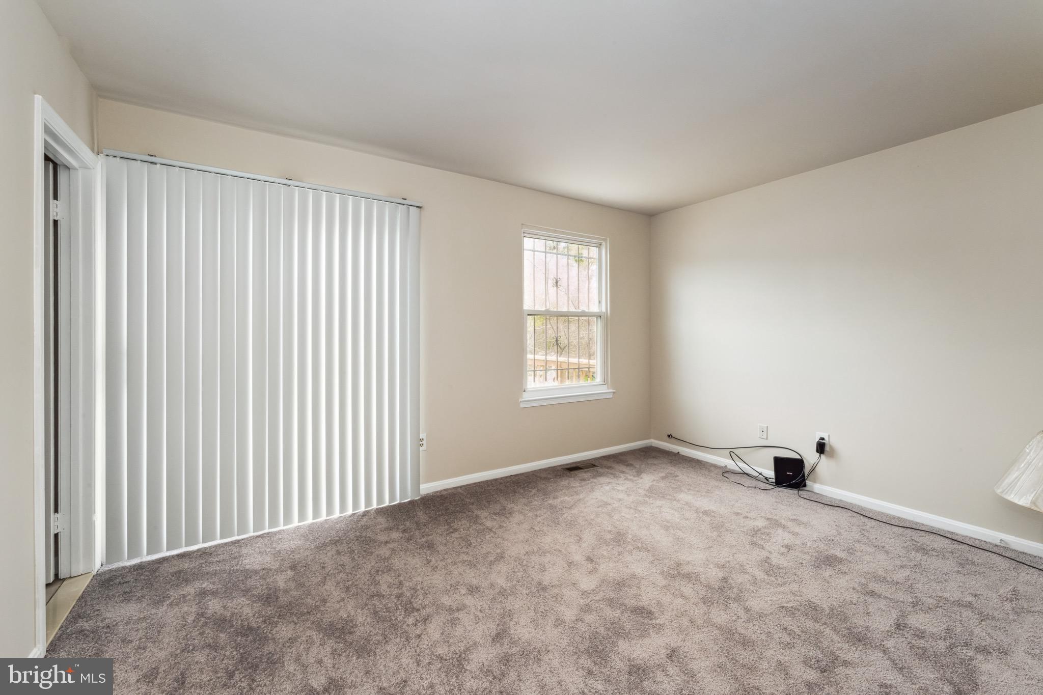 WILLOW HILLS - Residential