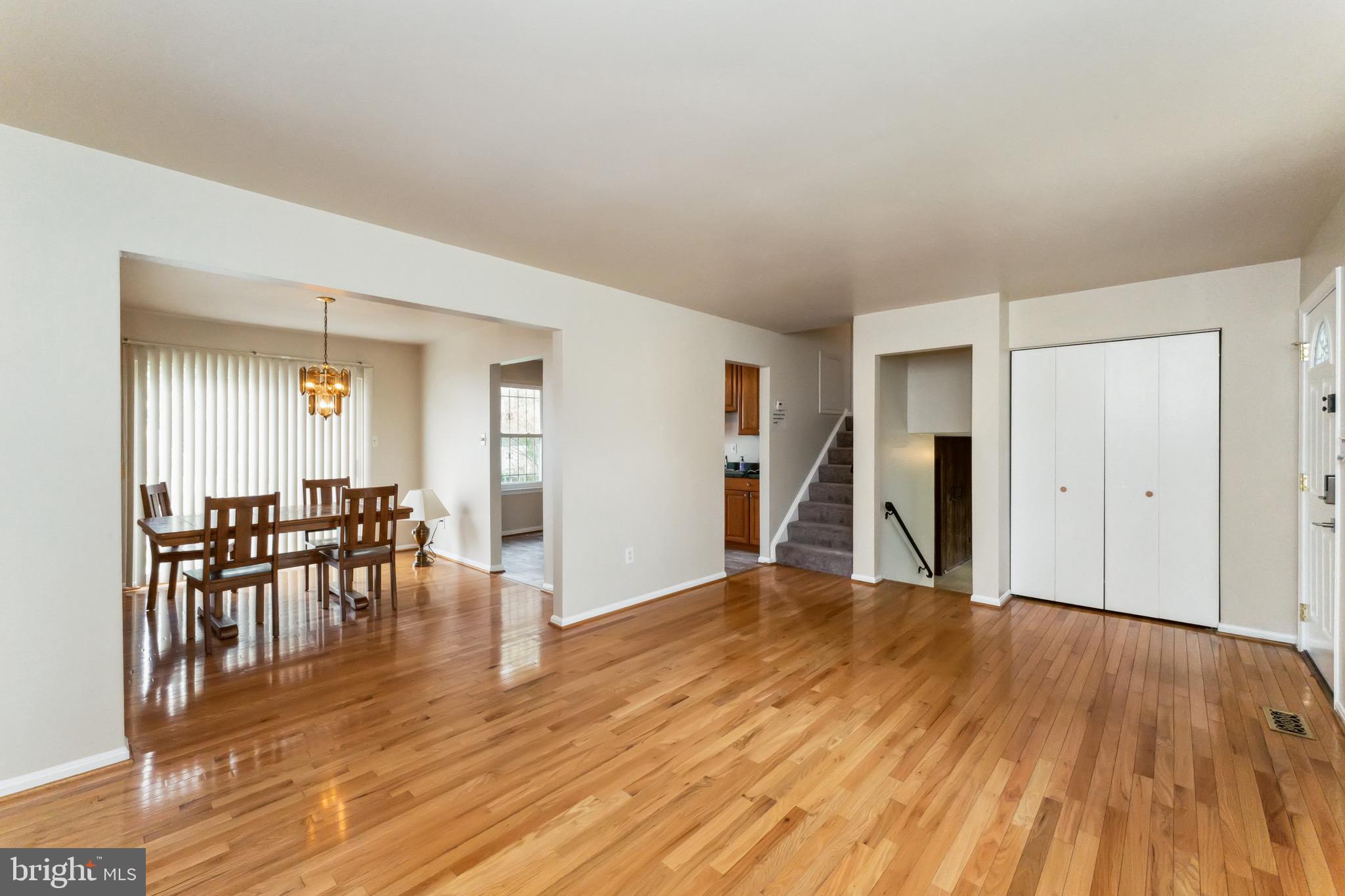 WILLOW HILLS - Residential