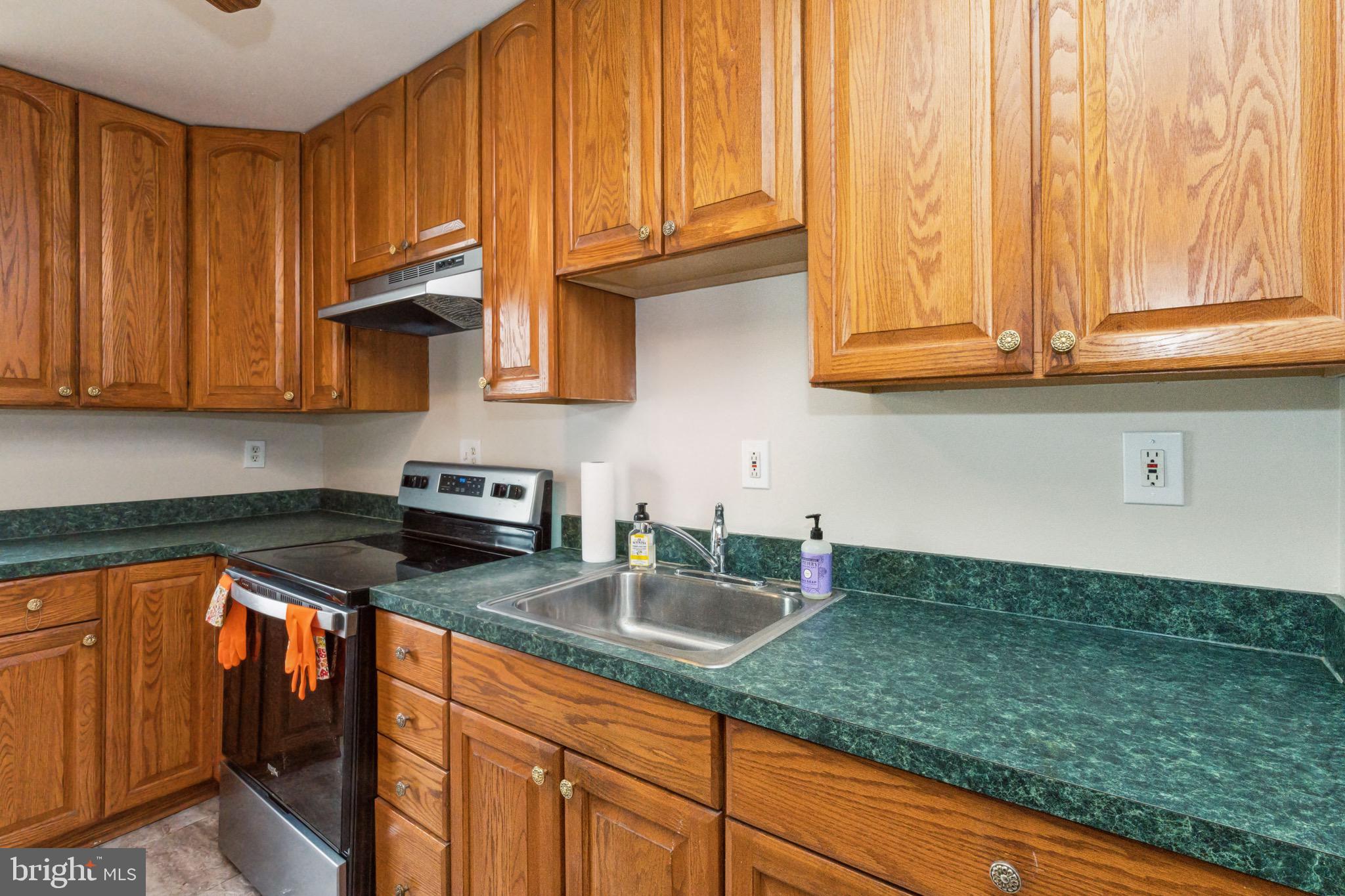 WILLOW HILLS - Residential