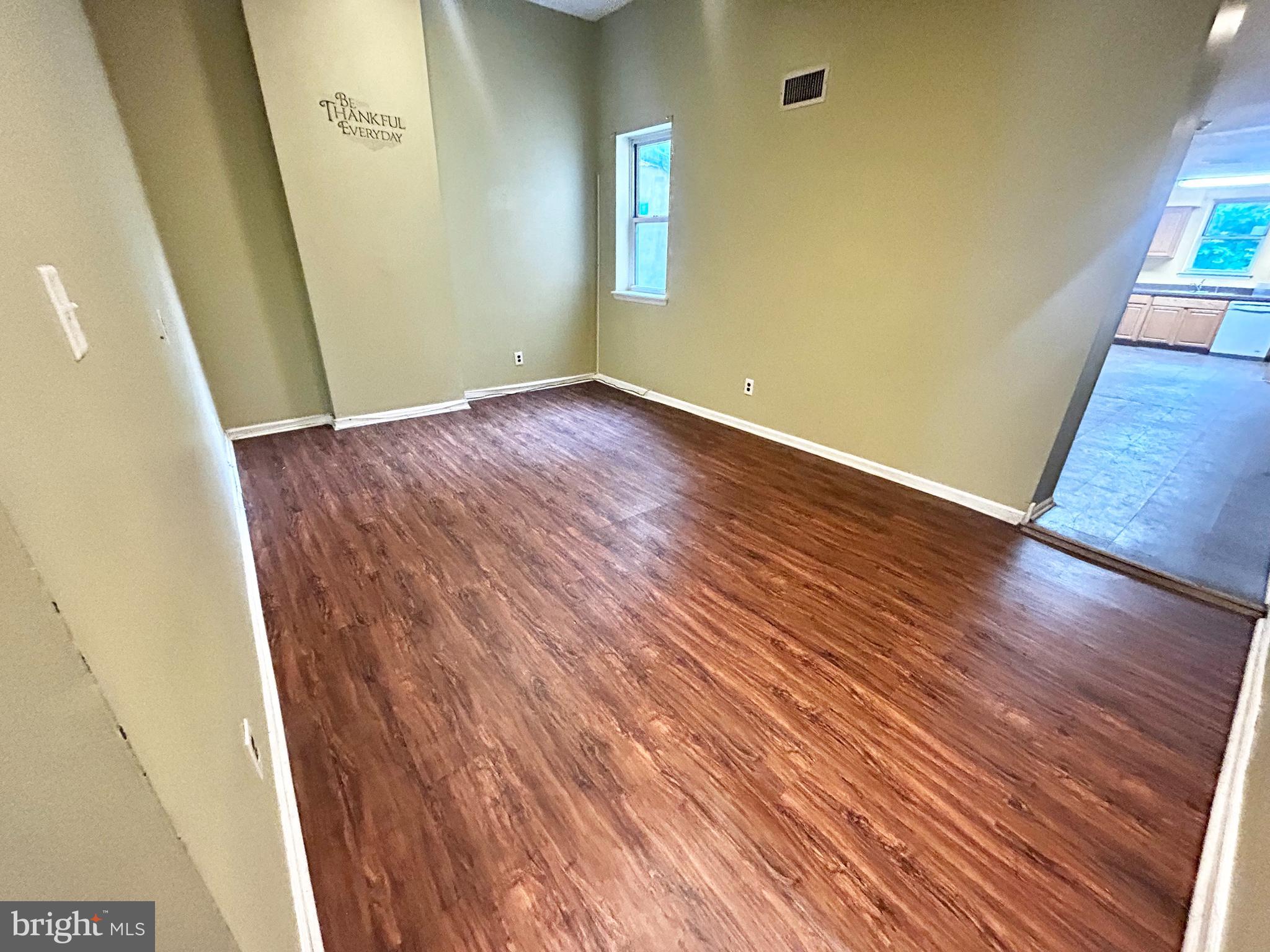 POWELTON VILLAGE - Residential Lease