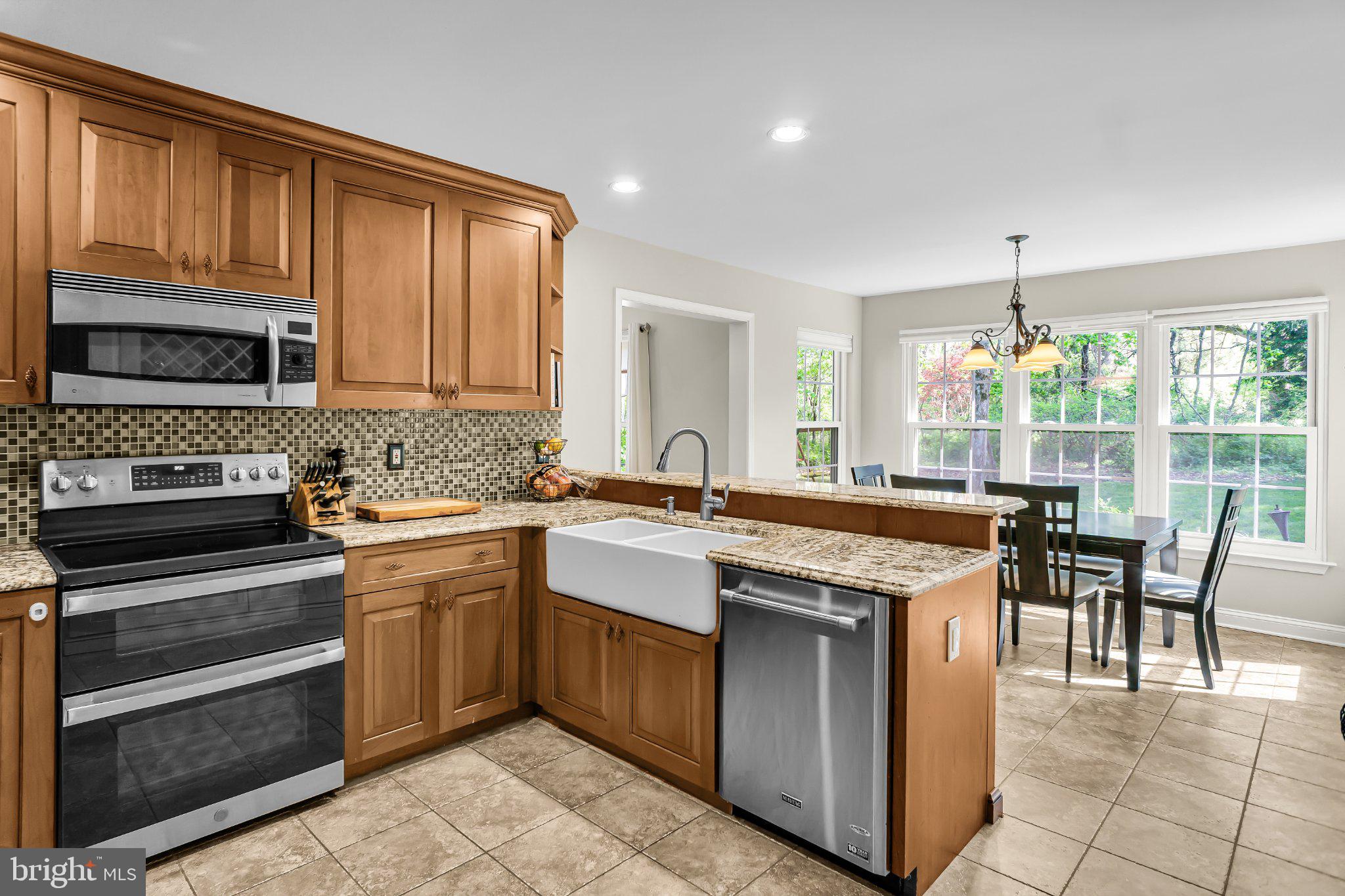 MAPLEFLOWER - Residential