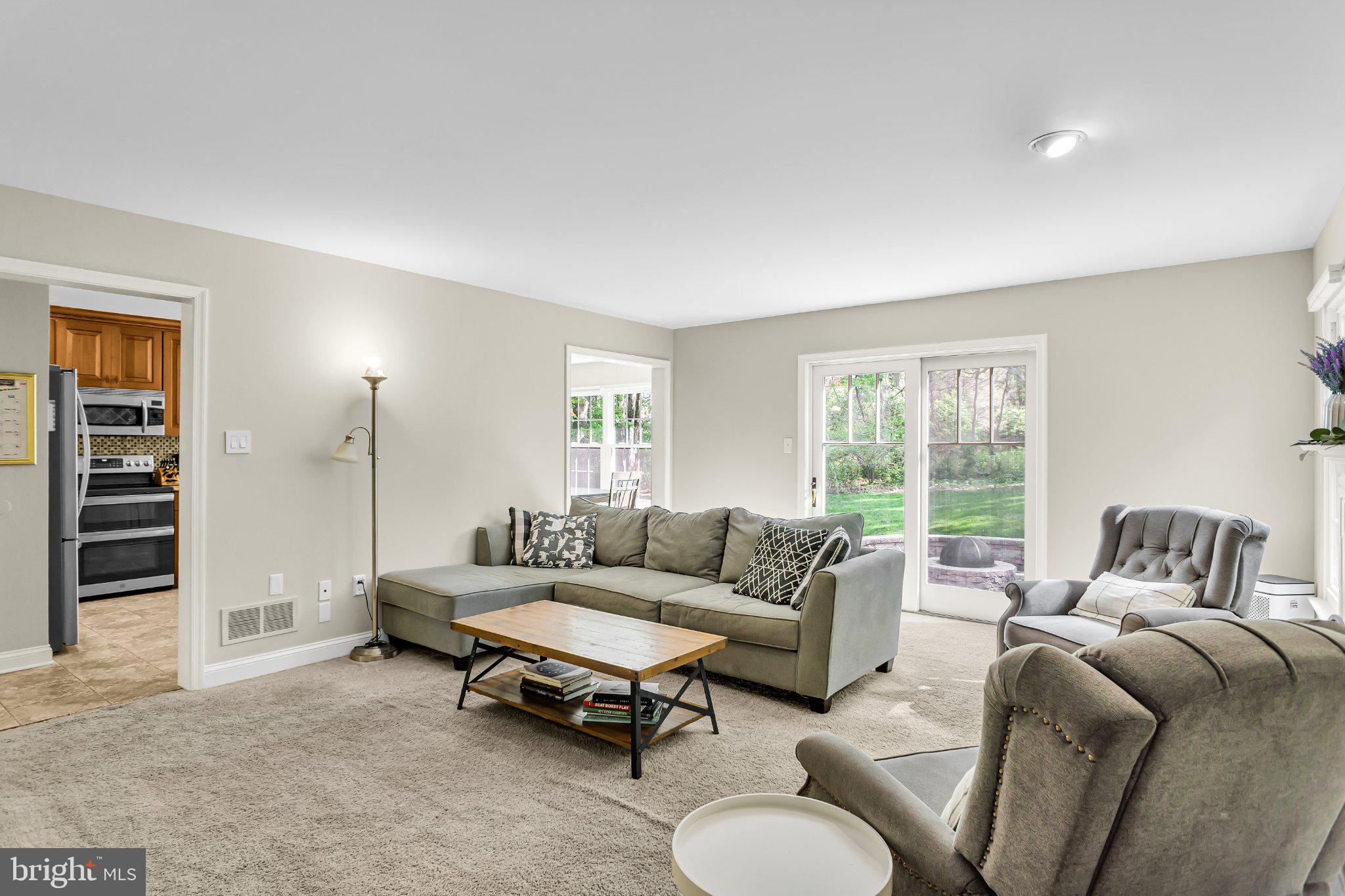 MAPLEFLOWER - Residential