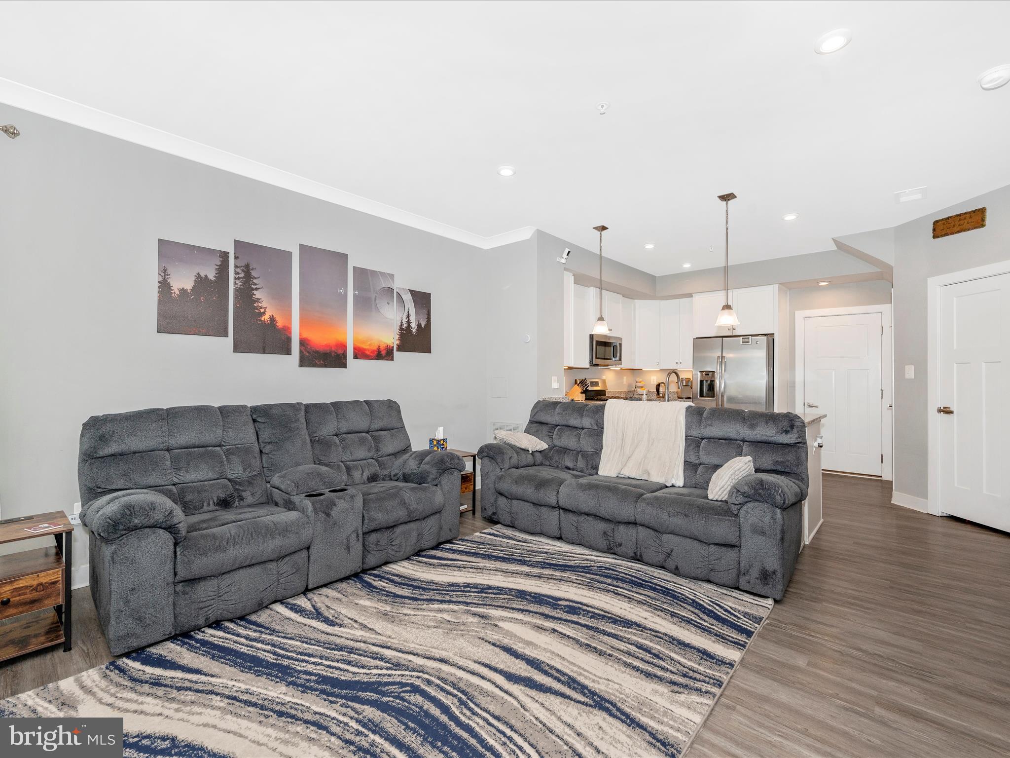 OAKDALE VILLAGE - Residential