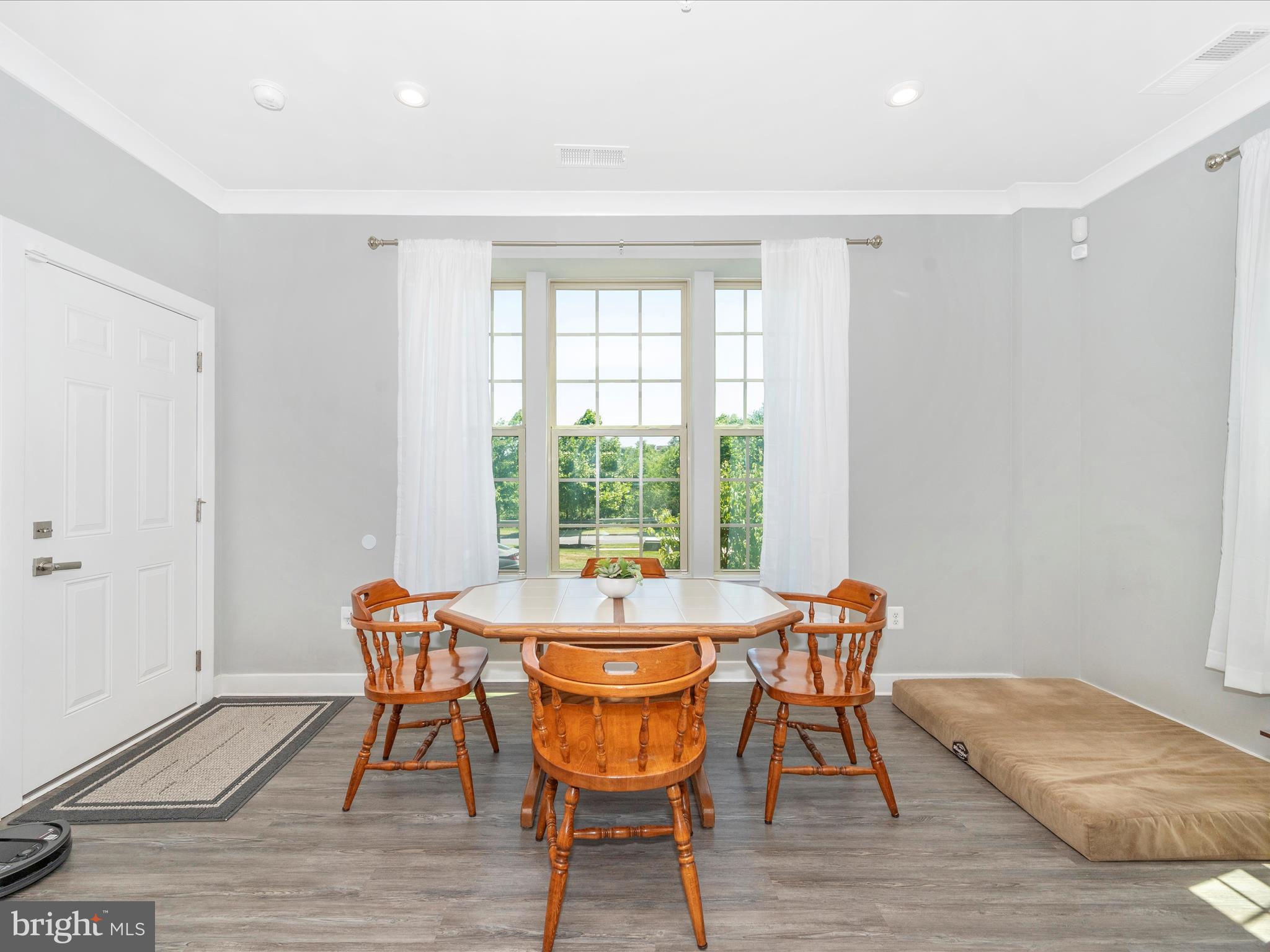 OAKDALE VILLAGE - Residential