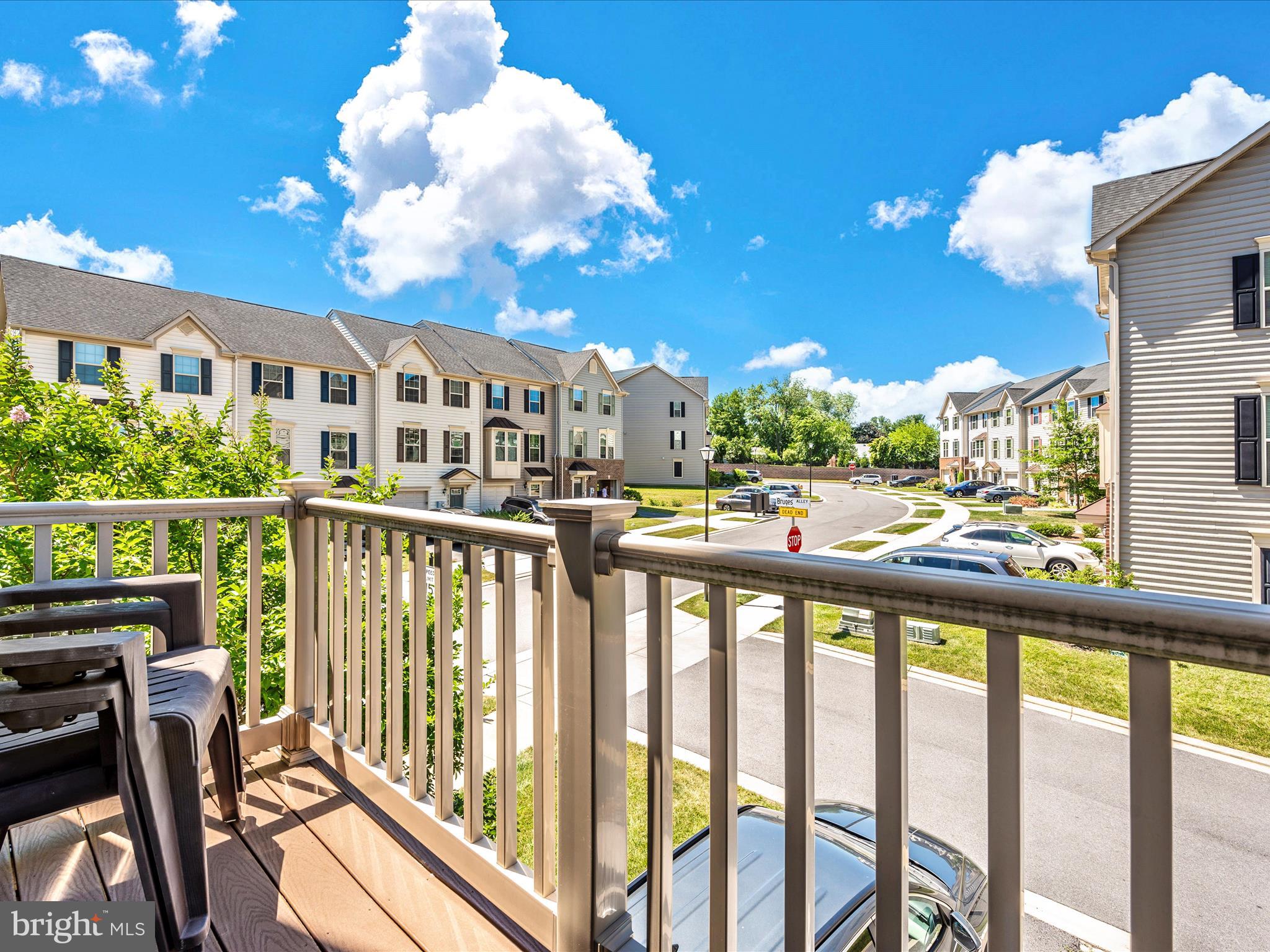 OAKDALE VILLAGE - Residential