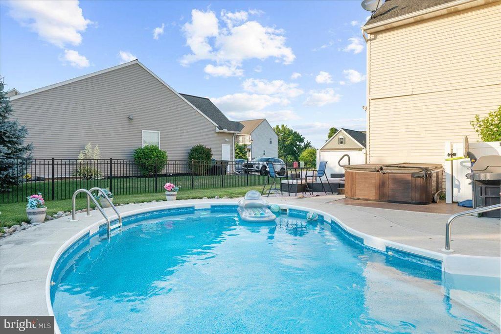 Photo of 82 Summerlyn Drive, Ephrata, PA 17522 (MLS # PALA2052500)