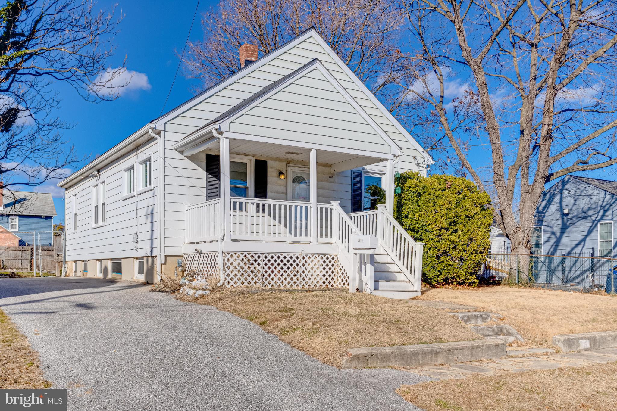 4110 HILLCREST AVENUE