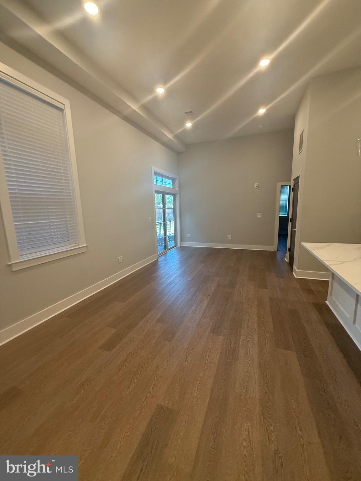 ROXBOROUGH - Residential Lease