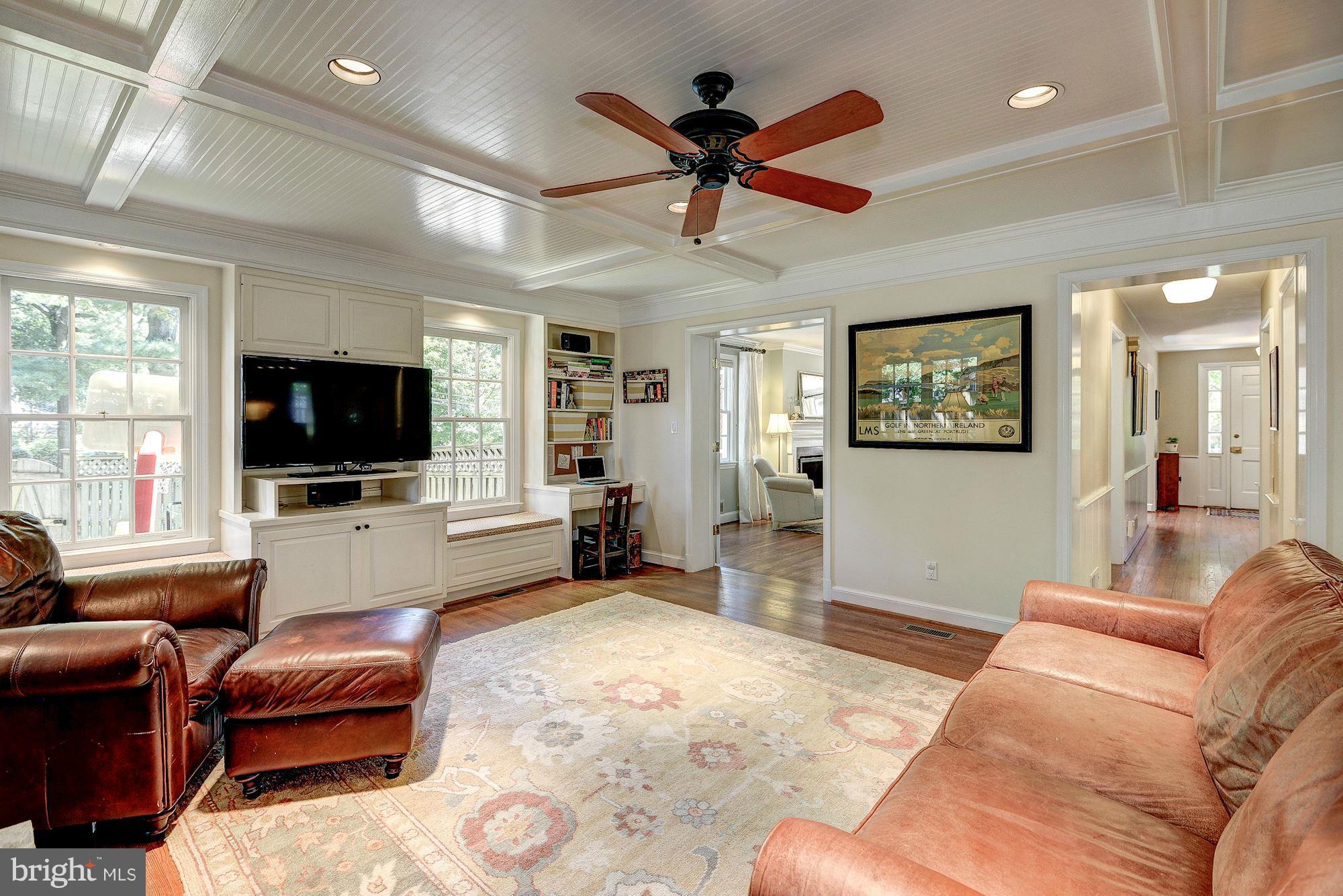 CHEVY CHASE - Residential