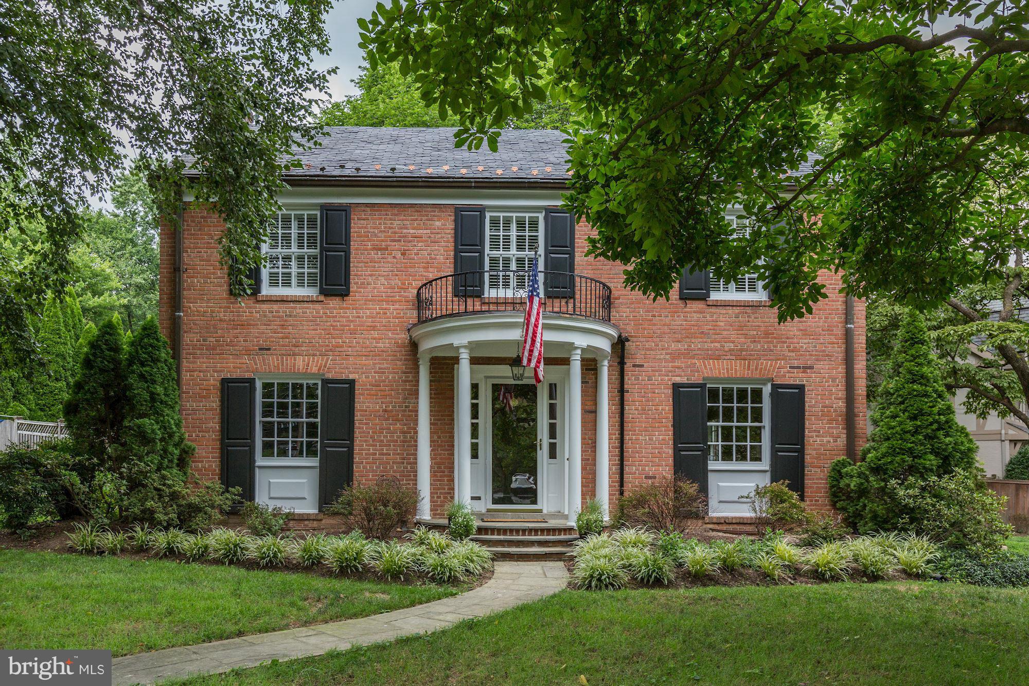 CHEVY CHASE - Residential