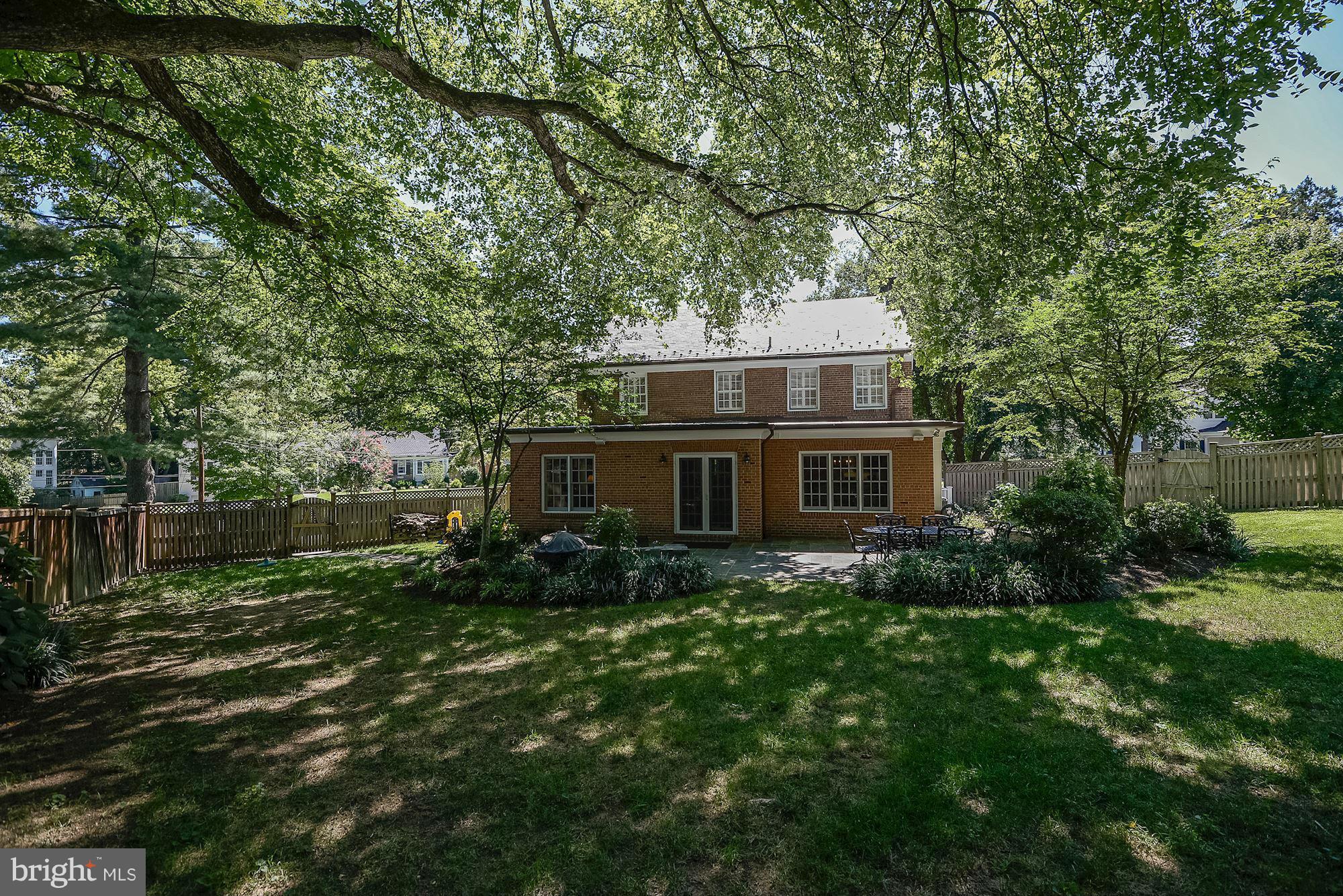 CHEVY CHASE - Residential