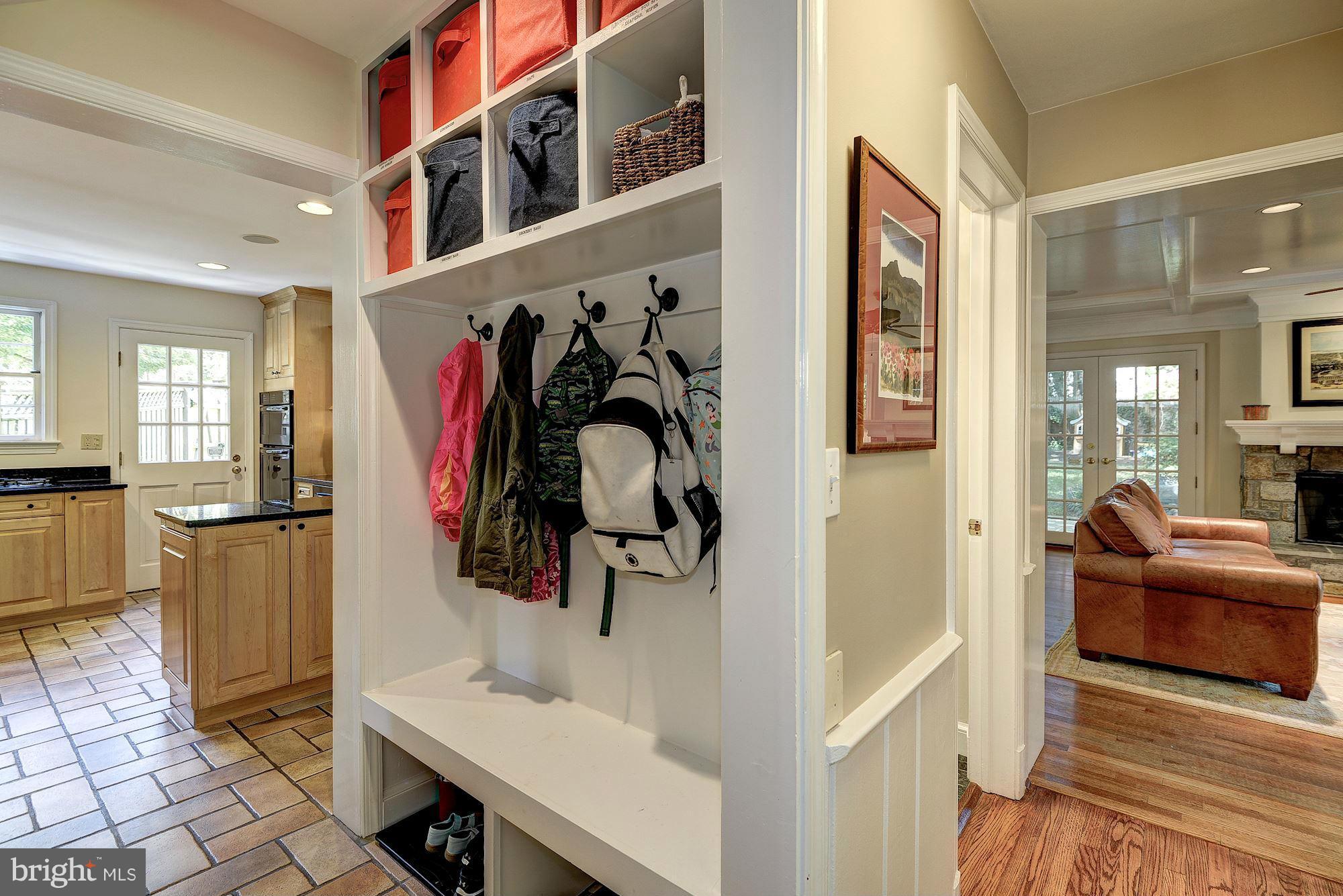 CHEVY CHASE - Residential